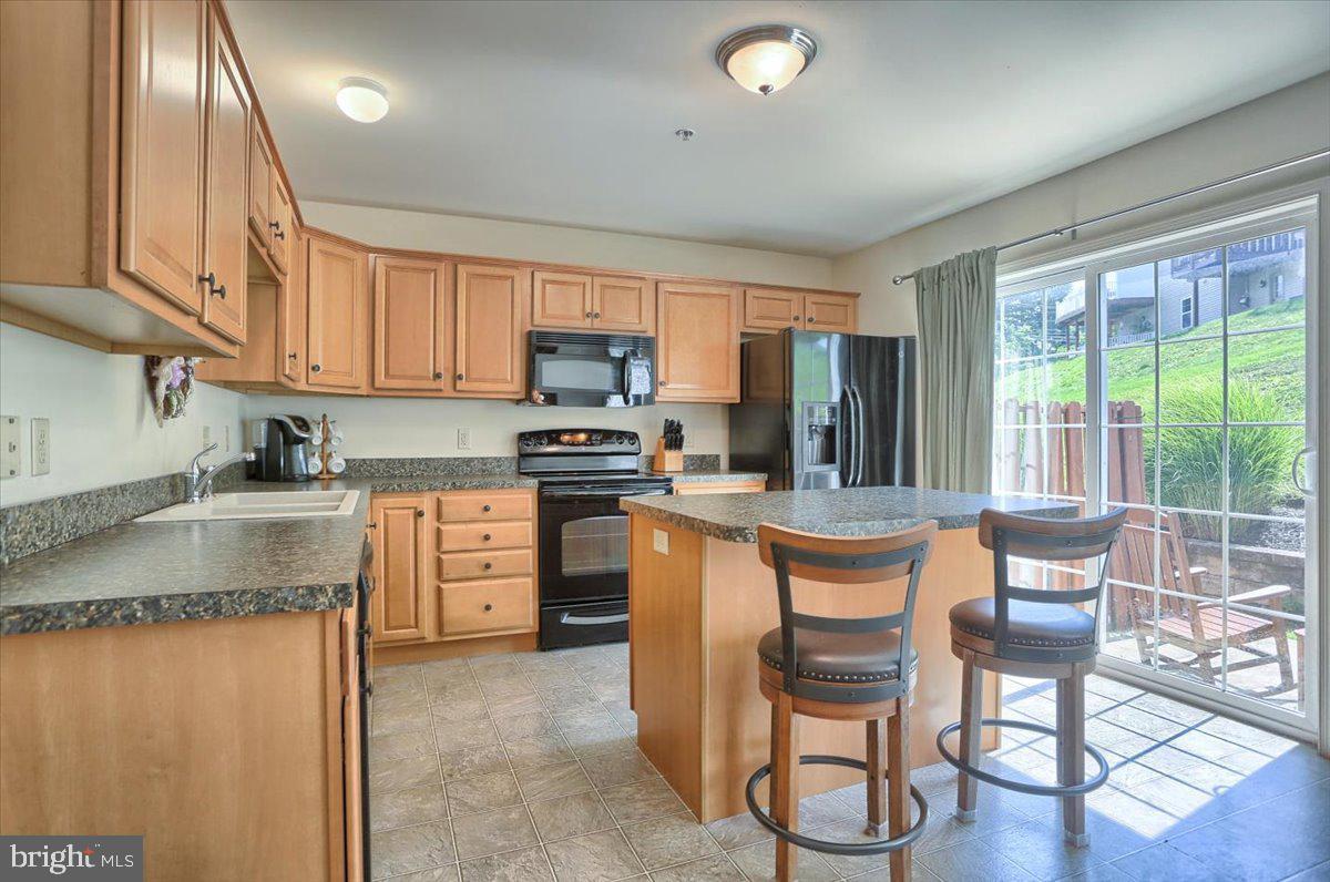 WEATHERSTONE - Residential