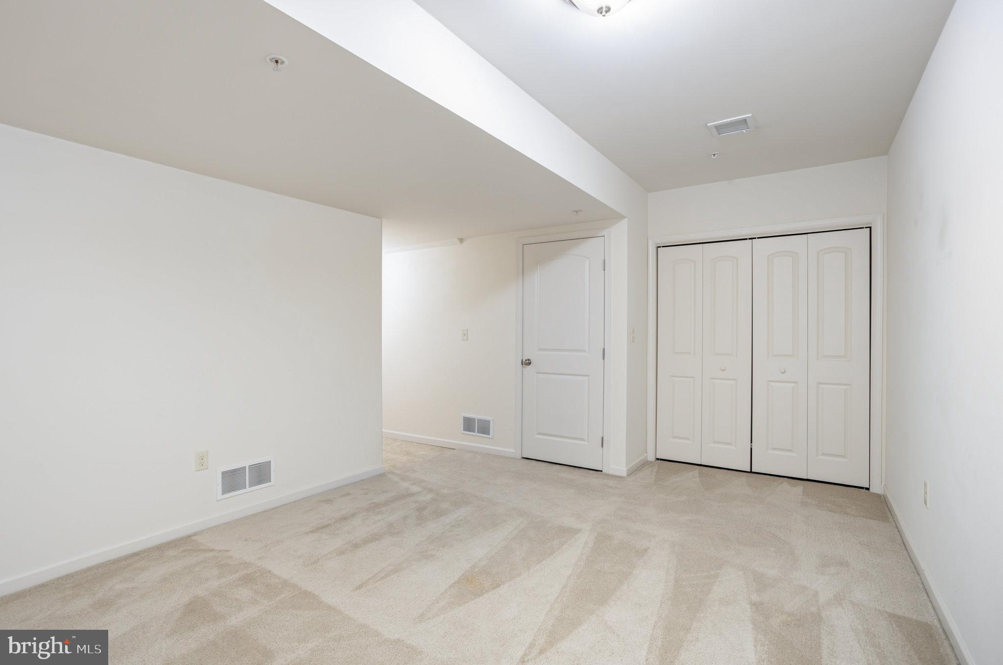 WEATHERSTONE - Residential