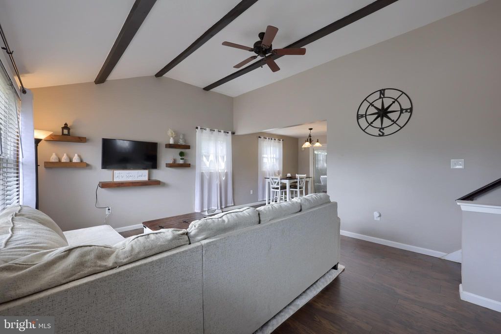 Photo of 48 Fresh Meadow Drive, Lancaster, PA 17603 (MLS # PALA2054344)