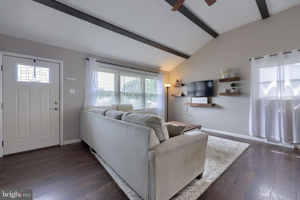 Photo of 48 Fresh Meadow Drive, Lancaster, PA 17603 (MLS # PALA2054344)