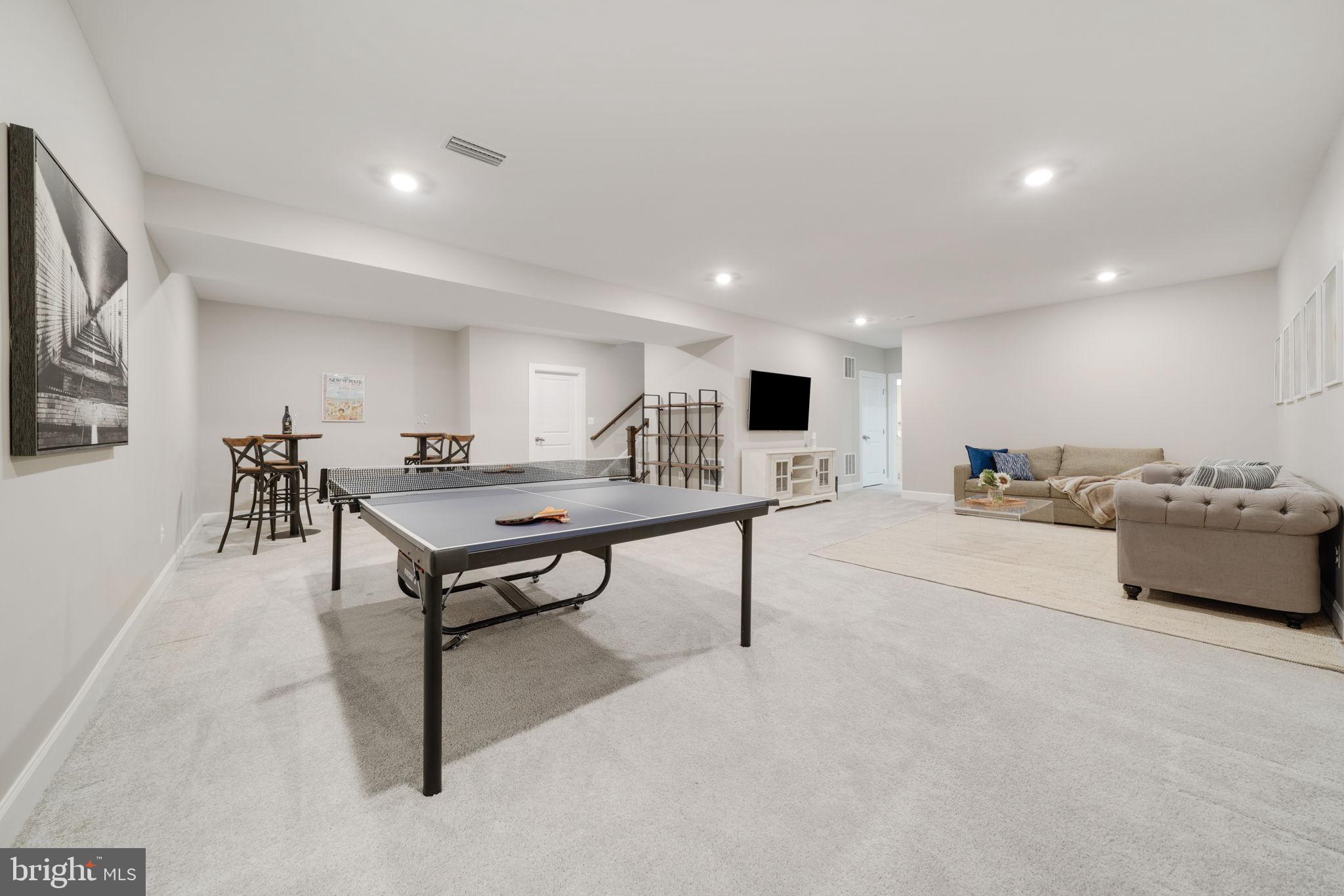 GROVE AT WILLOWSFORD - Residential