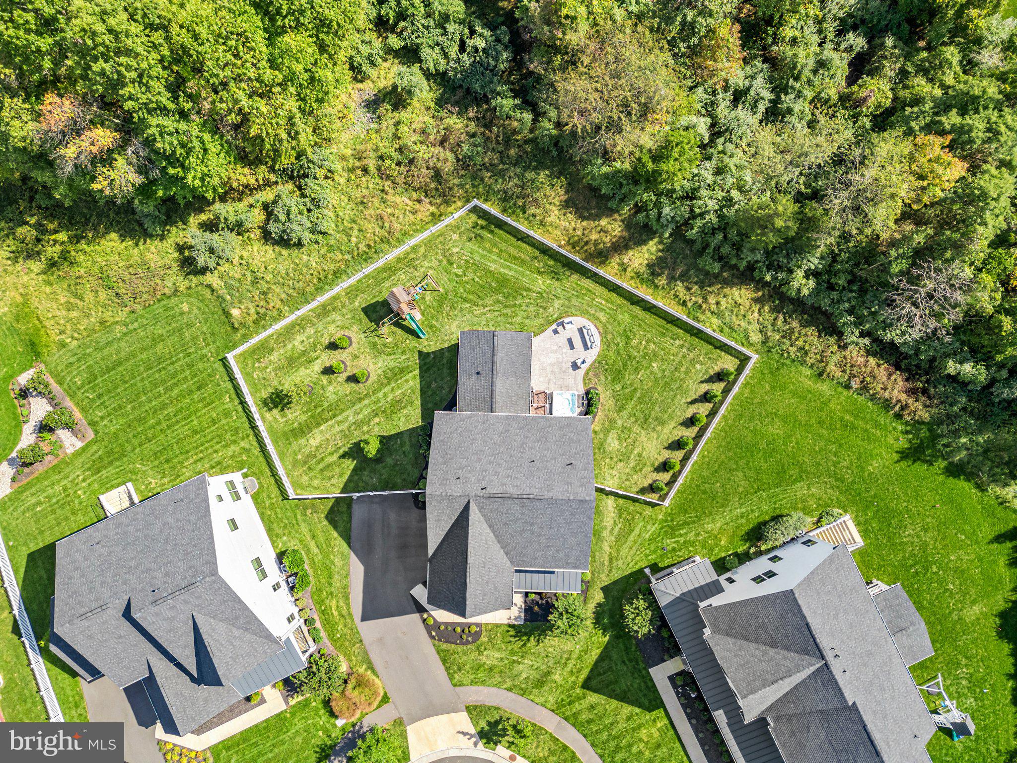 GROVE AT WILLOWSFORD - Residential