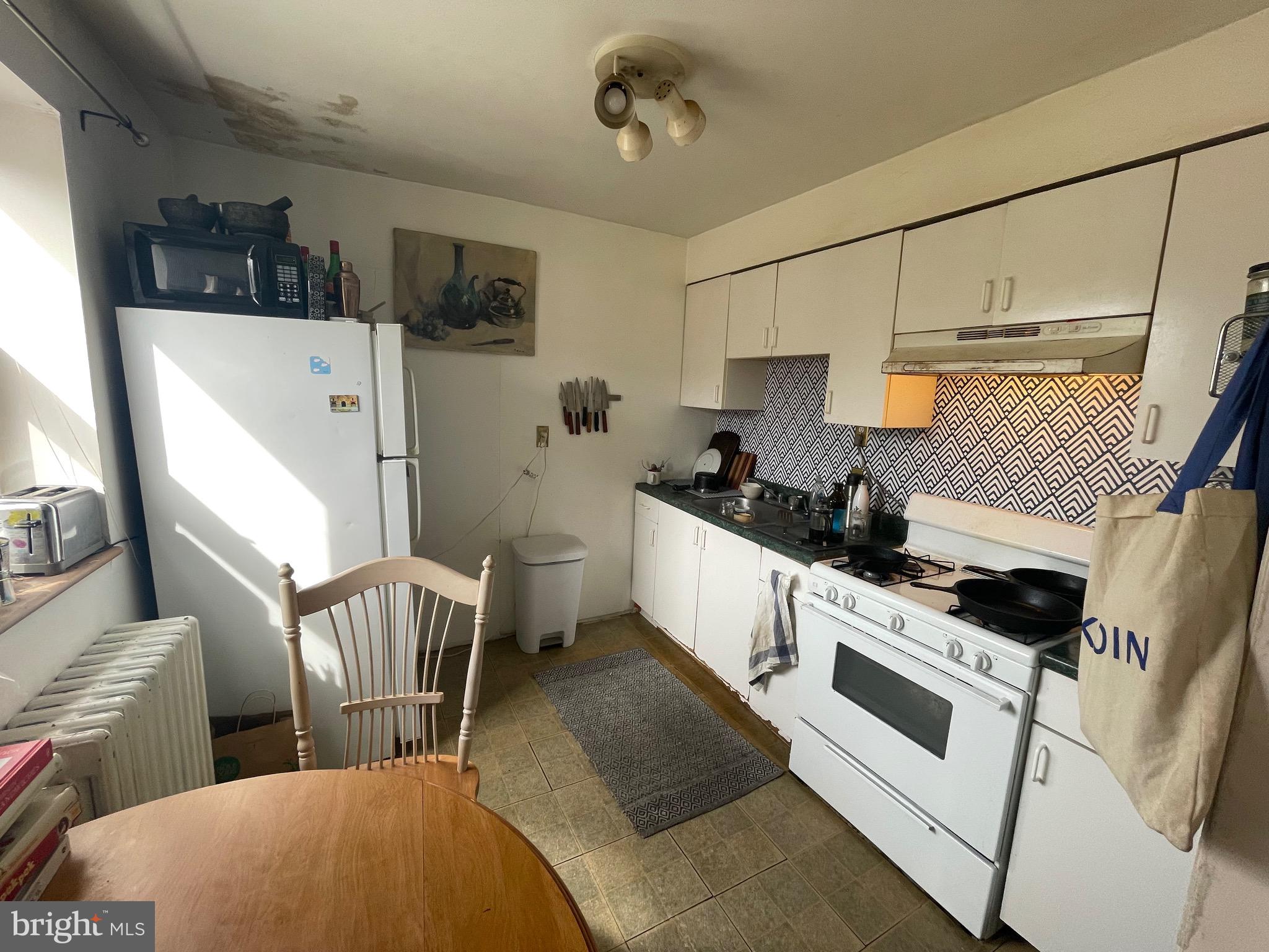 PHILADELPHIA (SOUTH) - Residential Income