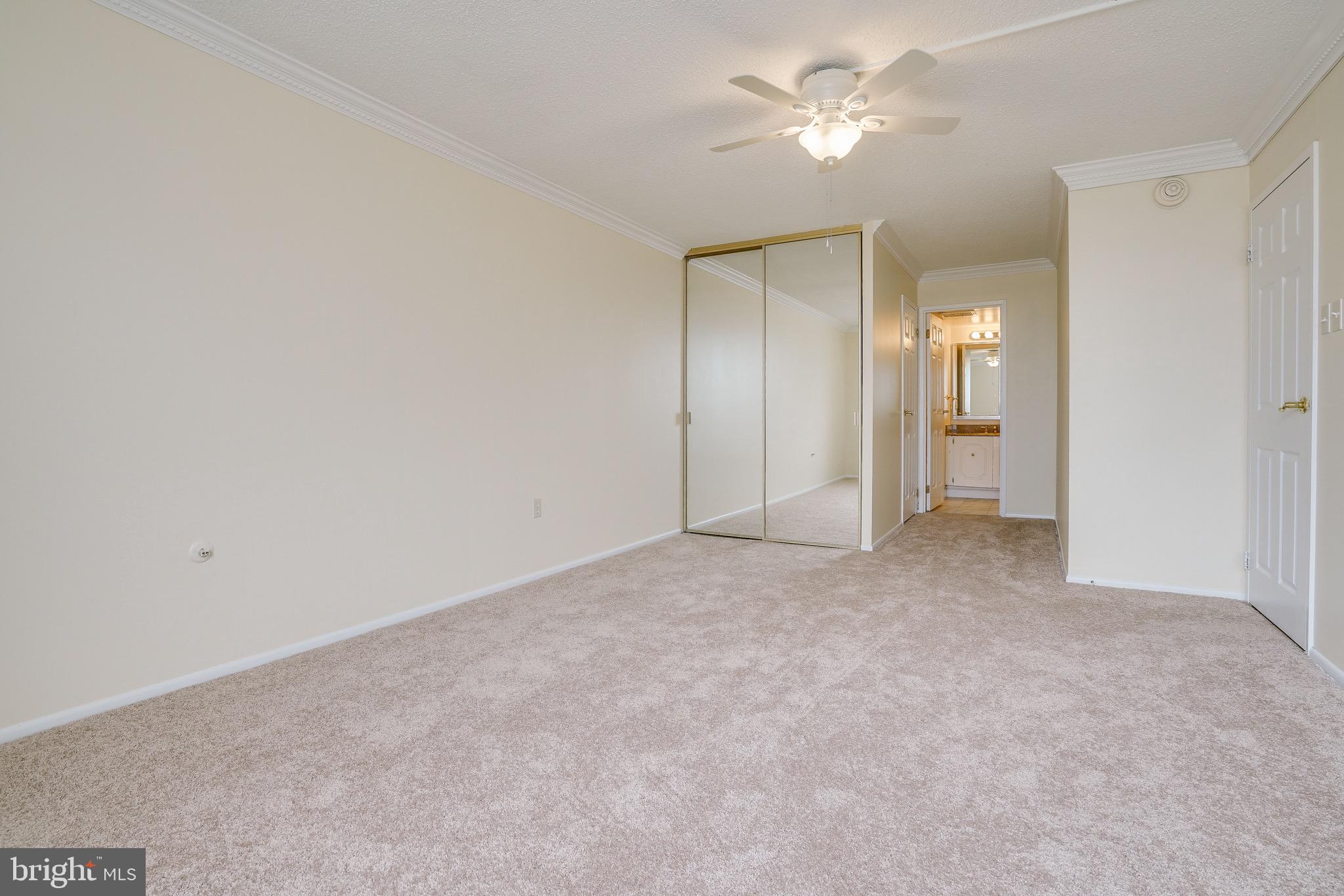 PLYMOUTH HILL - Residential