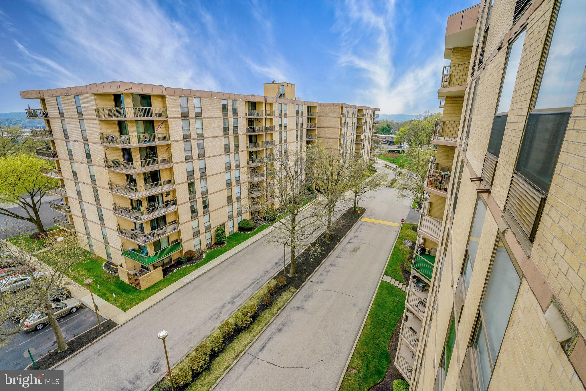 PLYMOUTH HILL - Residential