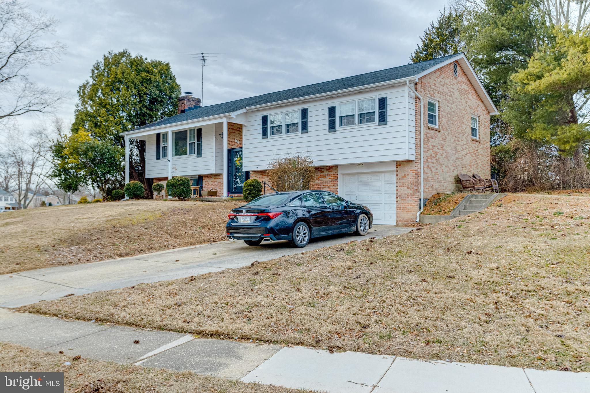 HOMESTEAD VILLAGE - Residential