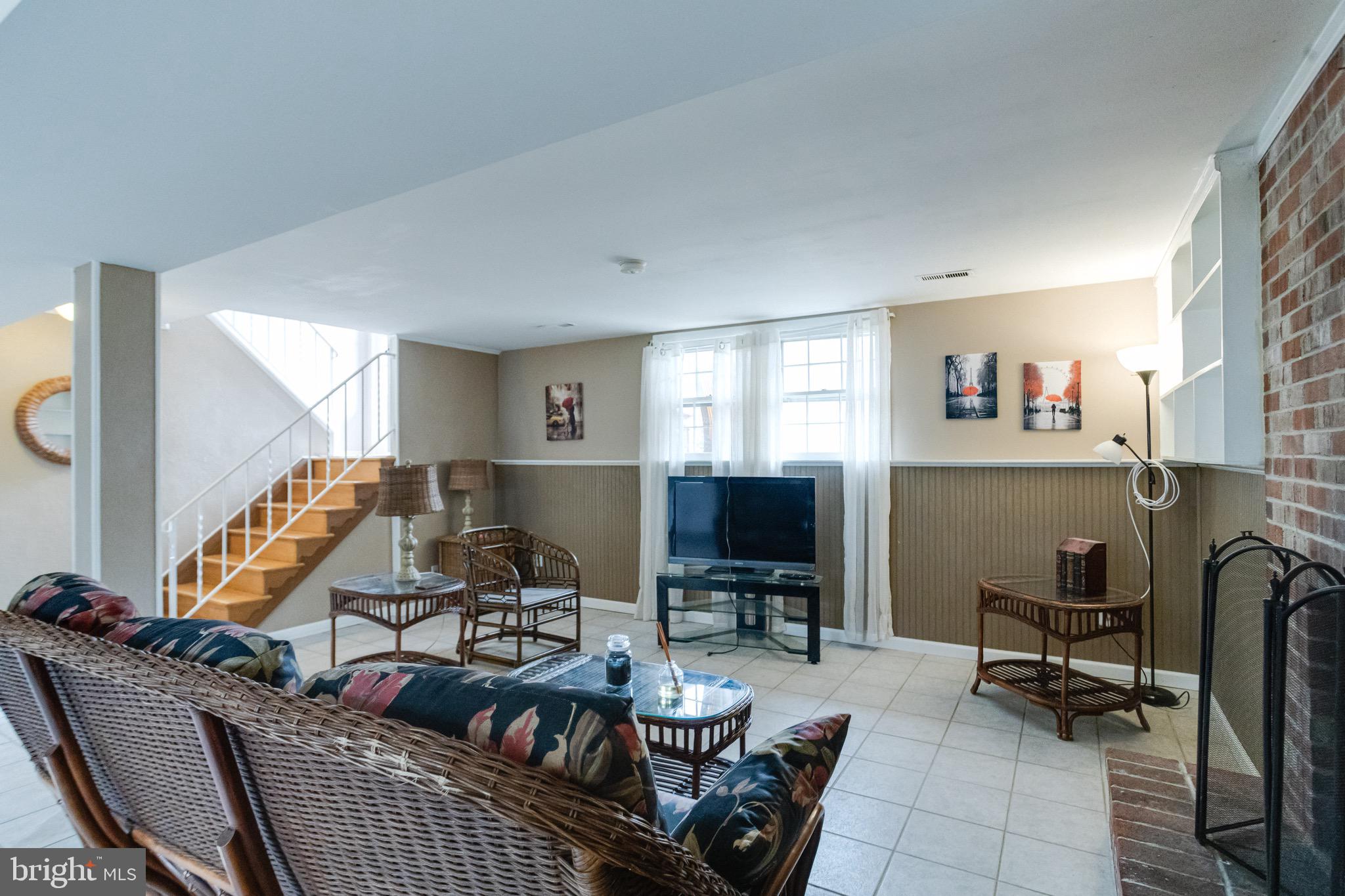 HOMESTEAD VILLAGE - Residential