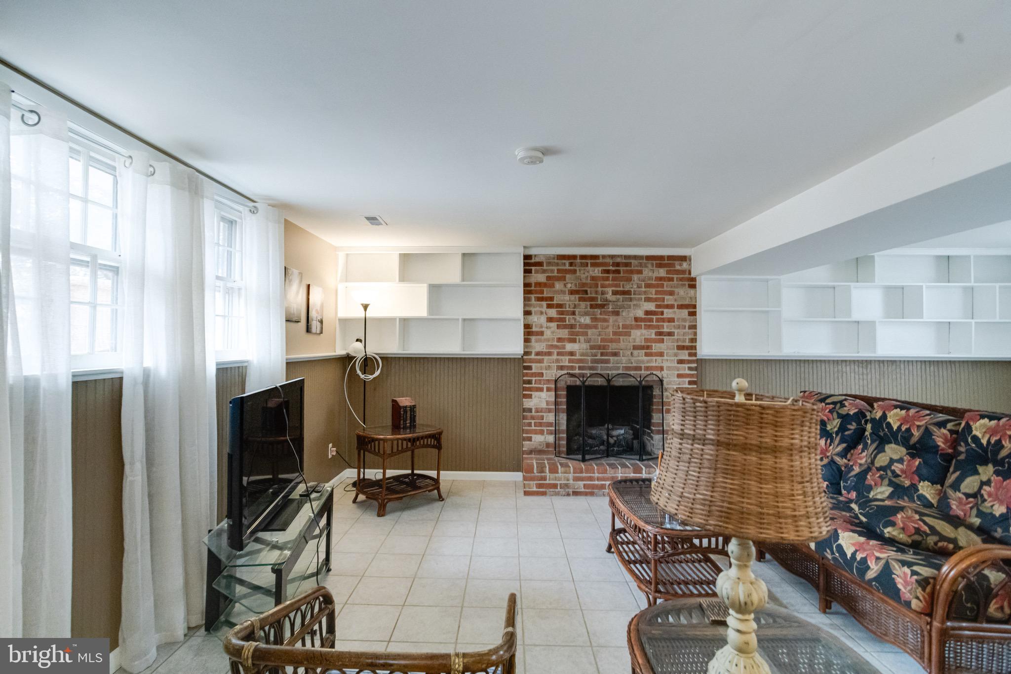 HOMESTEAD VILLAGE - Residential