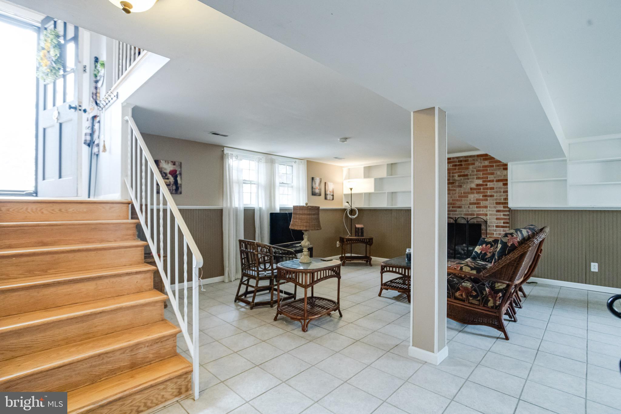 HOMESTEAD VILLAGE - Residential