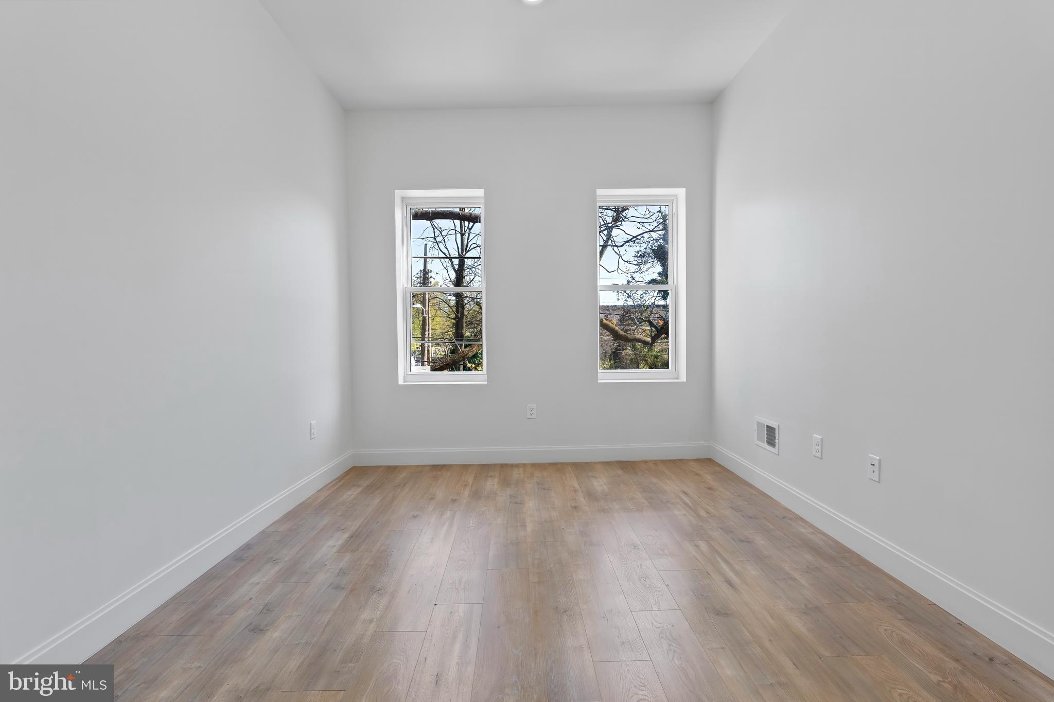 EAST BALTIMORE MIDWAY - Residential