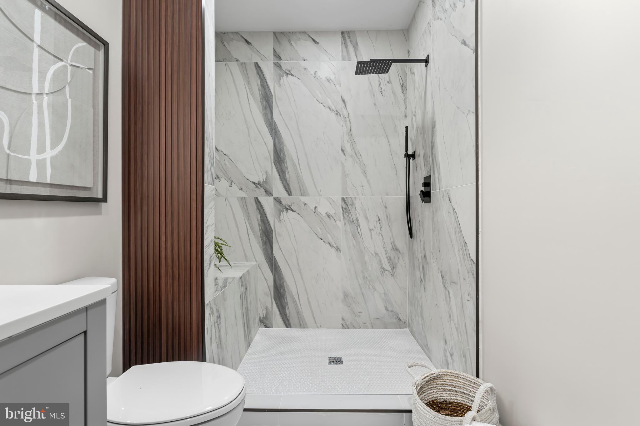 EAST BALTIMORE MIDWAY - Residential