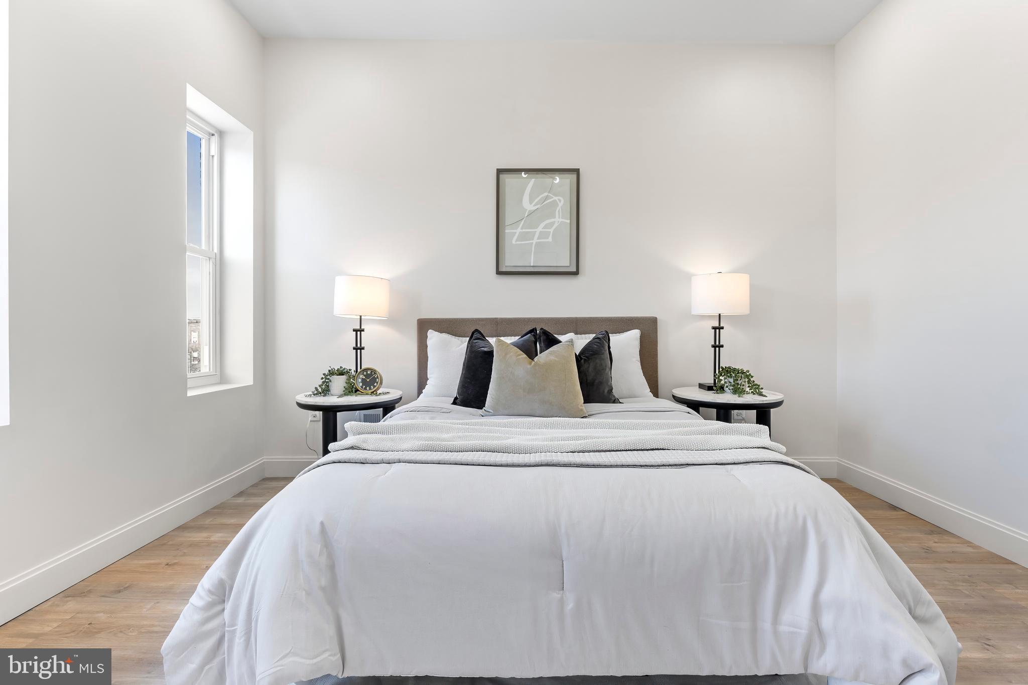 EAST BALTIMORE MIDWAY - Residential