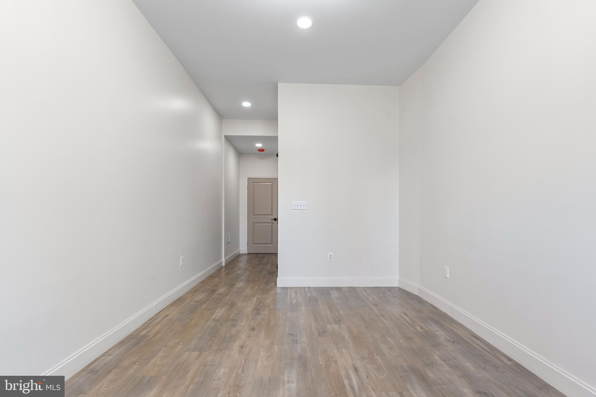 EAST BALTIMORE MIDWAY - Residential