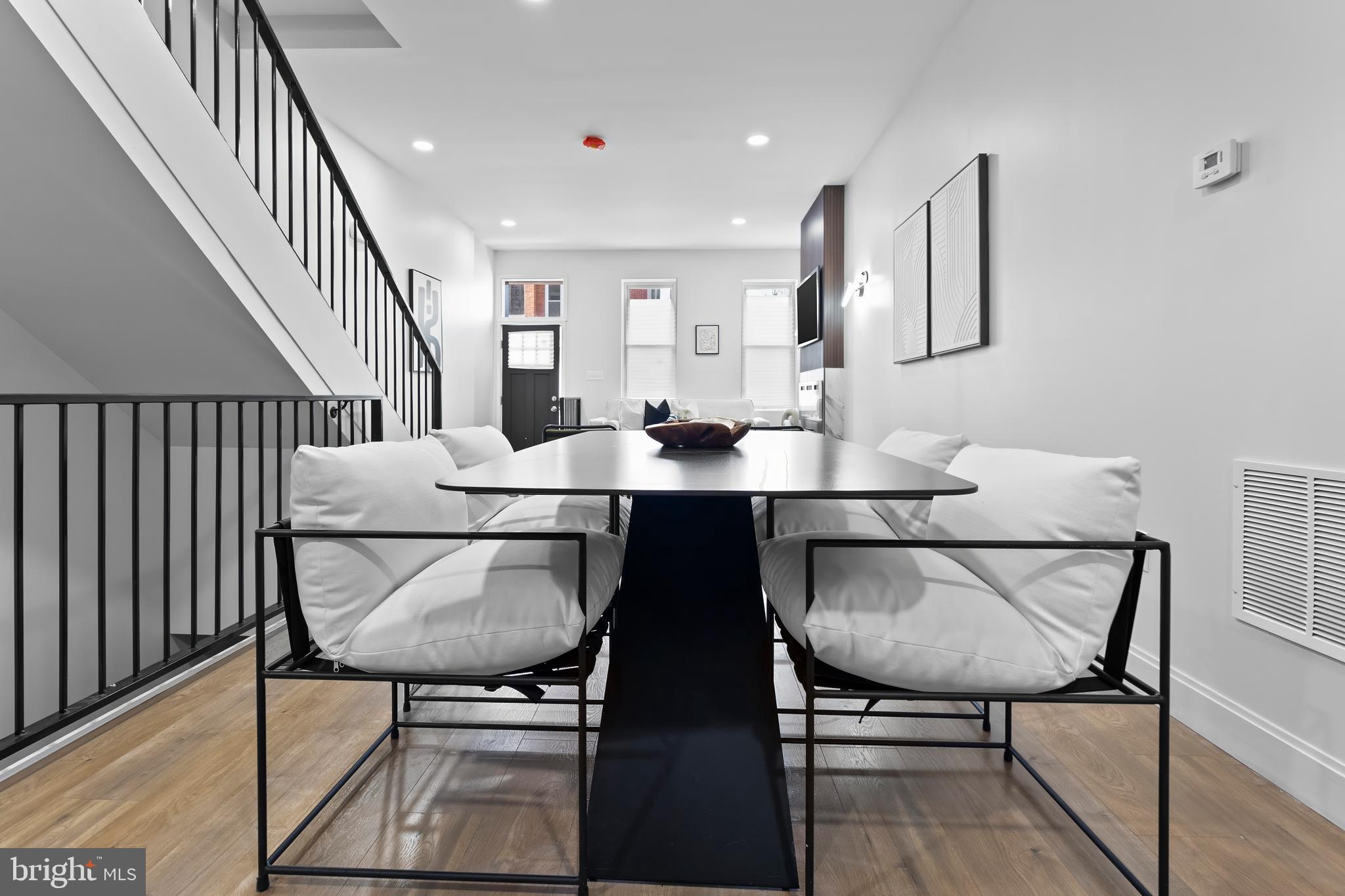 EAST BALTIMORE MIDWAY - Residential