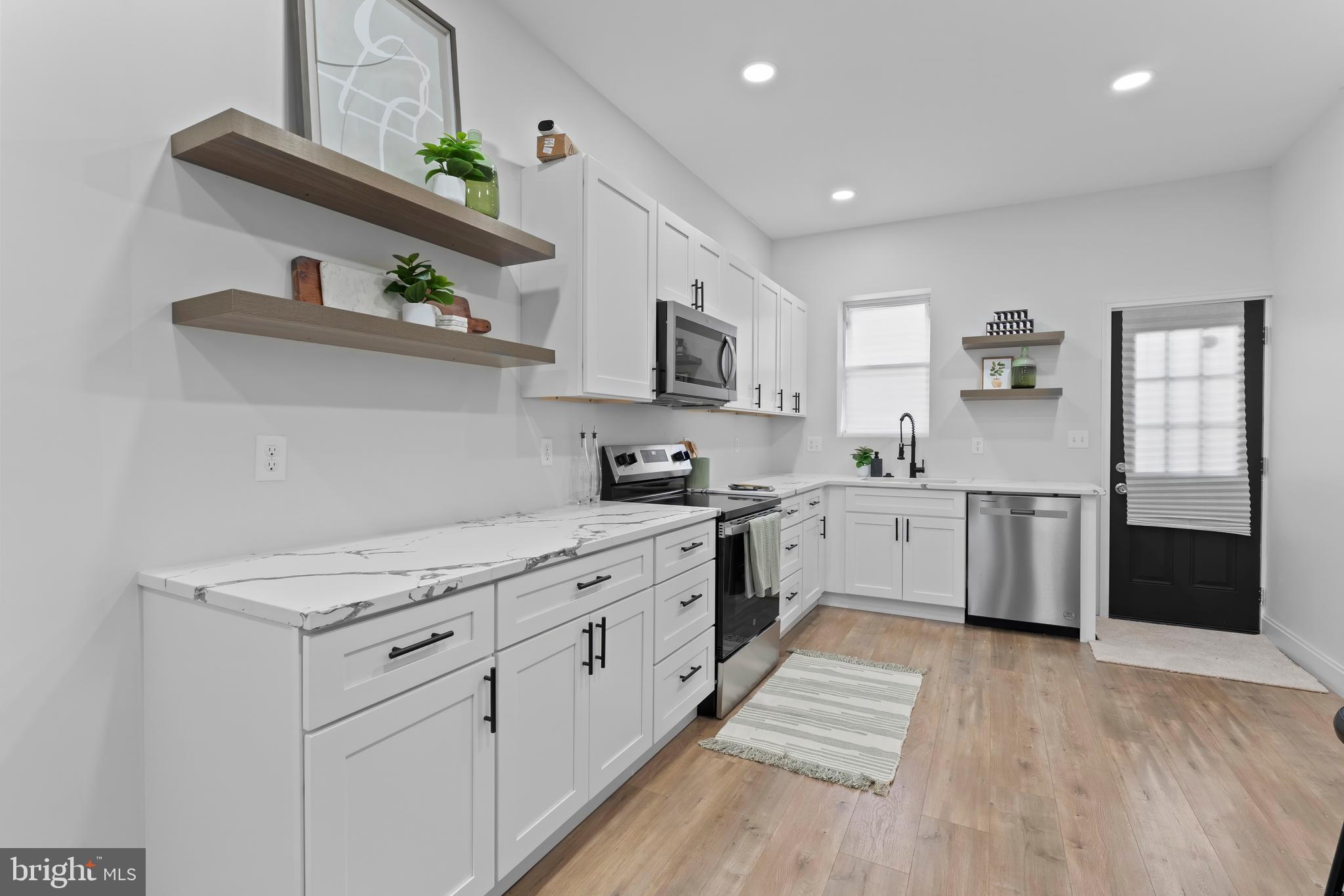 EAST BALTIMORE MIDWAY - Residential