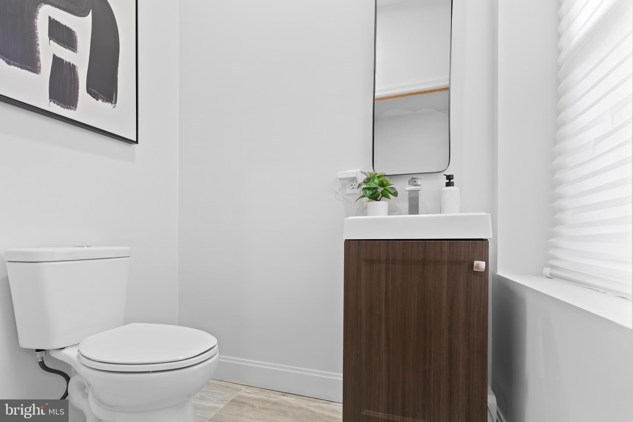 EAST BALTIMORE MIDWAY - Residential