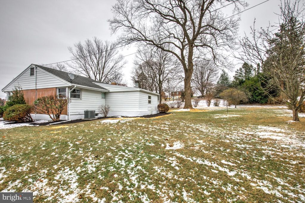 Photo of 163 Thomas Place, READING, PA 19608 (MLS # PABK2065336)