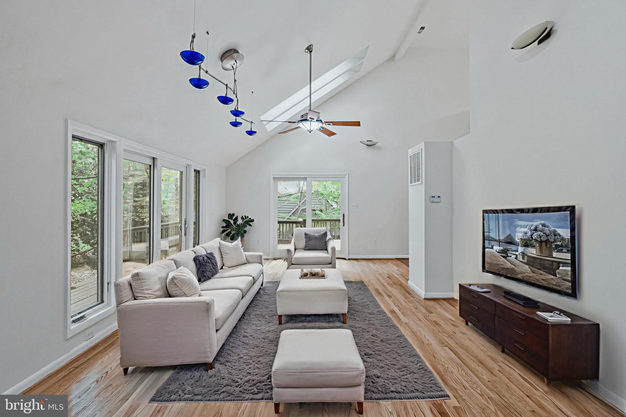 11598 NEWPORT COVE LANE