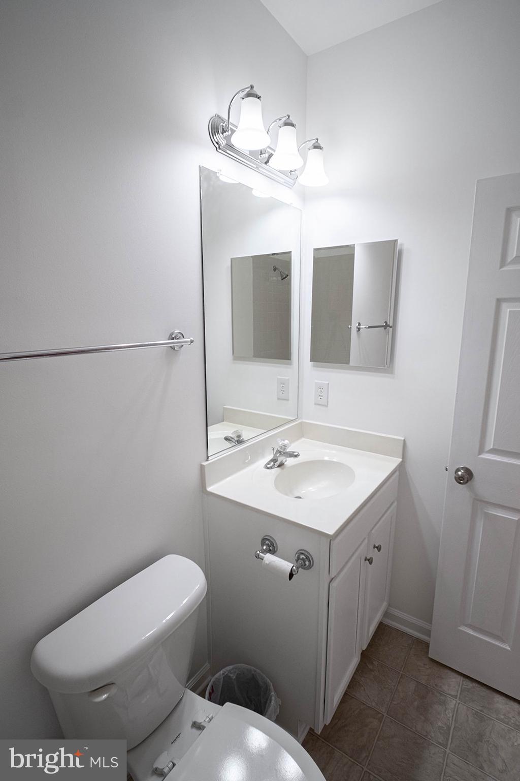 WAKELAND MANOR - Residential