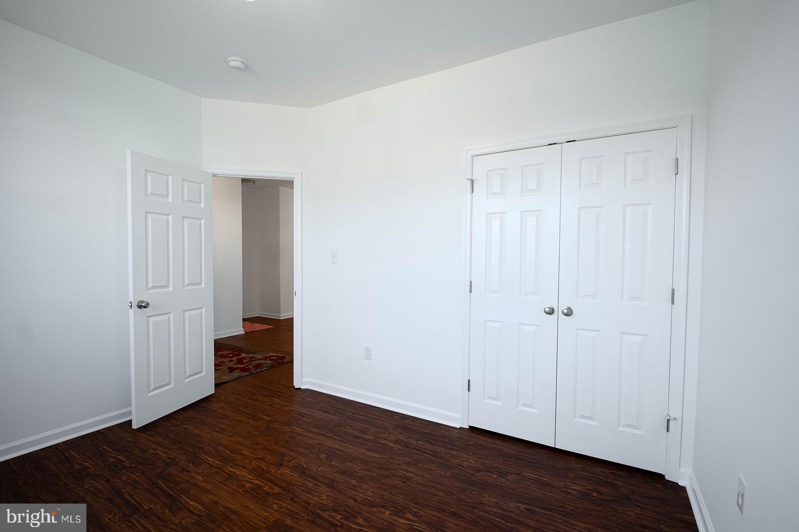 WAKELAND MANOR - Residential