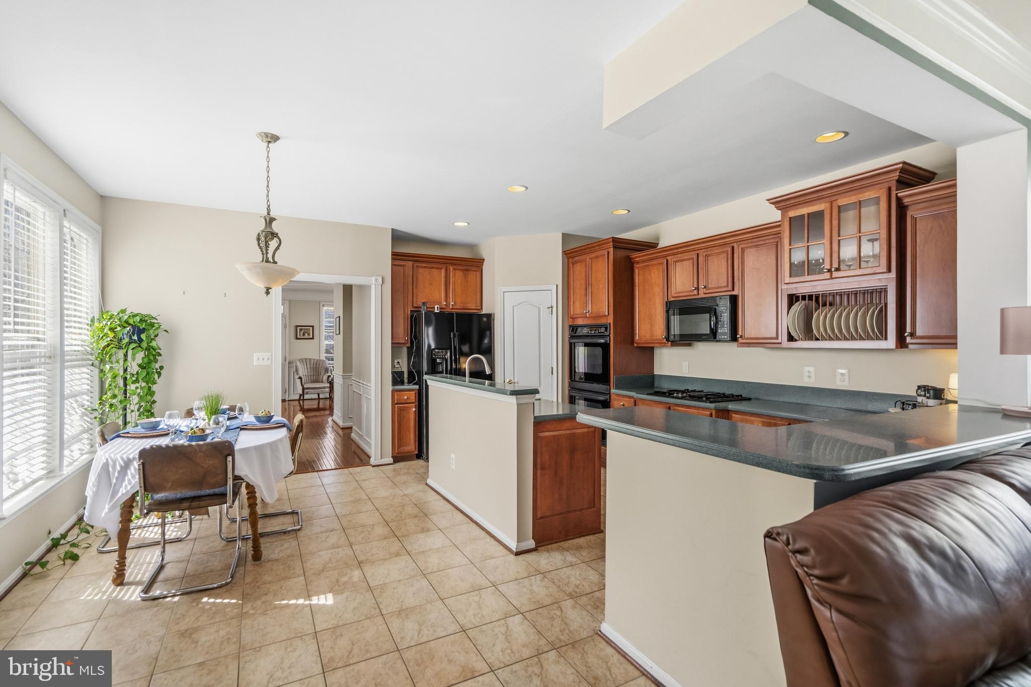 BROADLANDS SOUTH - Residential