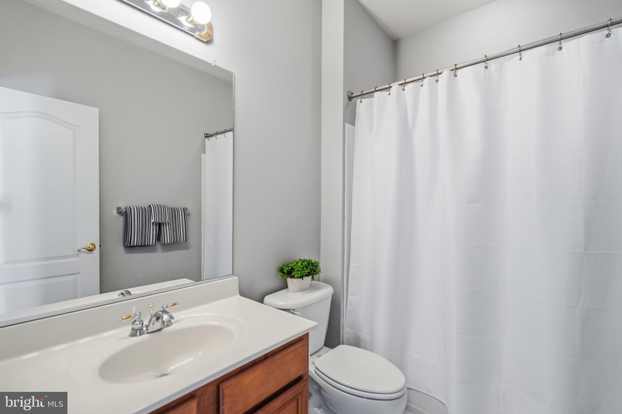 BROADLANDS SOUTH - Residential