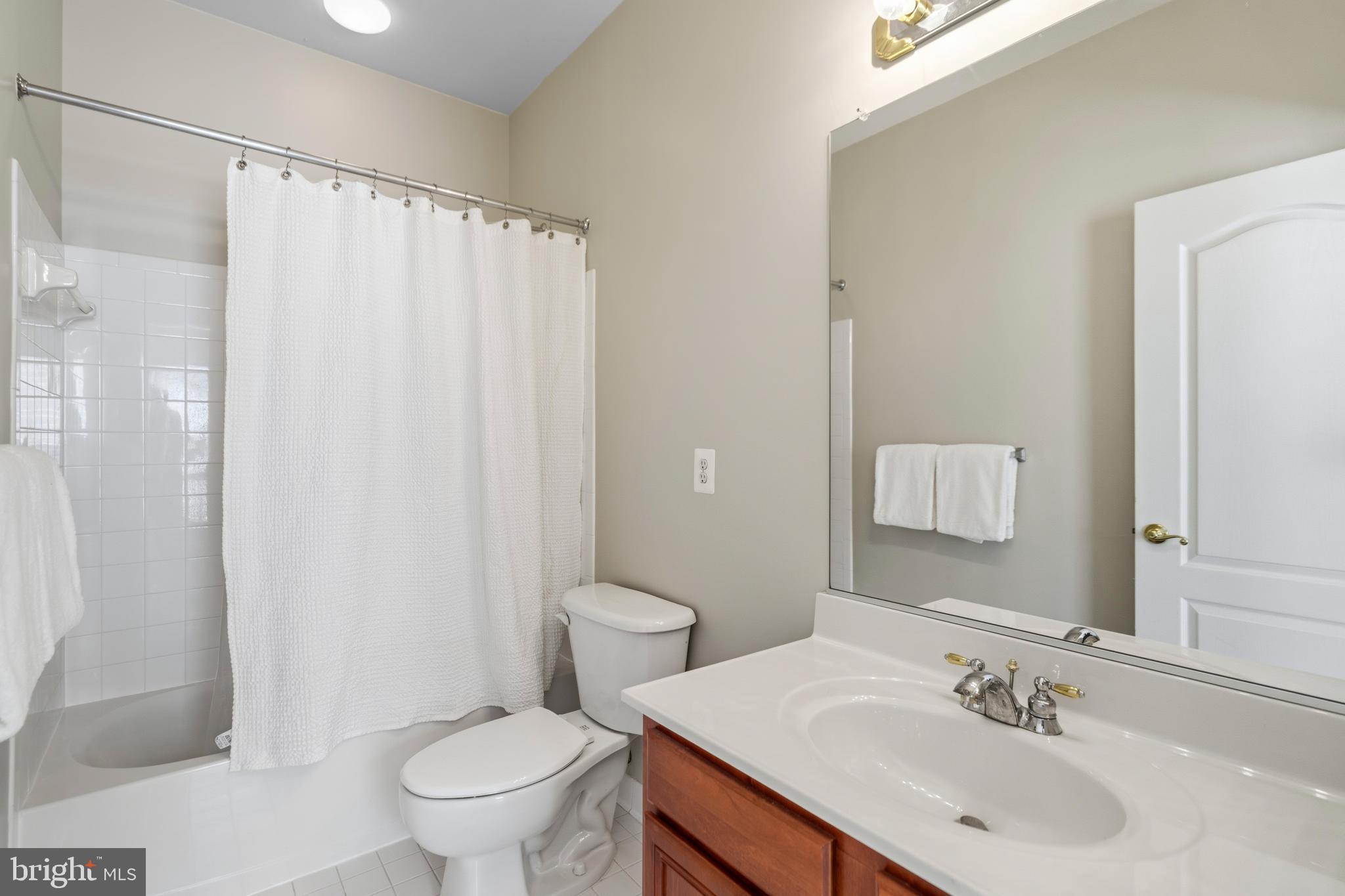 BROADLANDS SOUTH - Residential