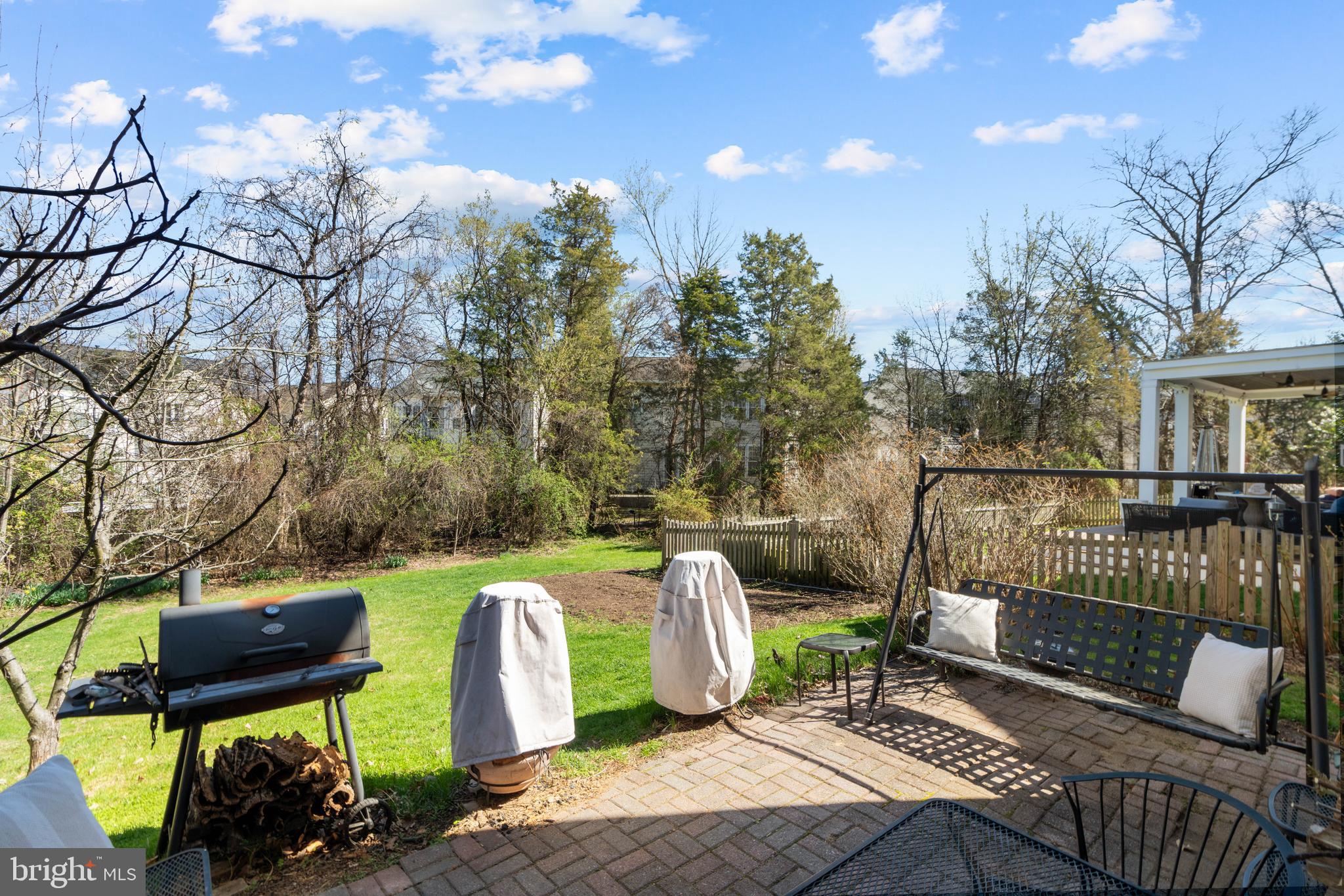 BROADLANDS SOUTH - Residential