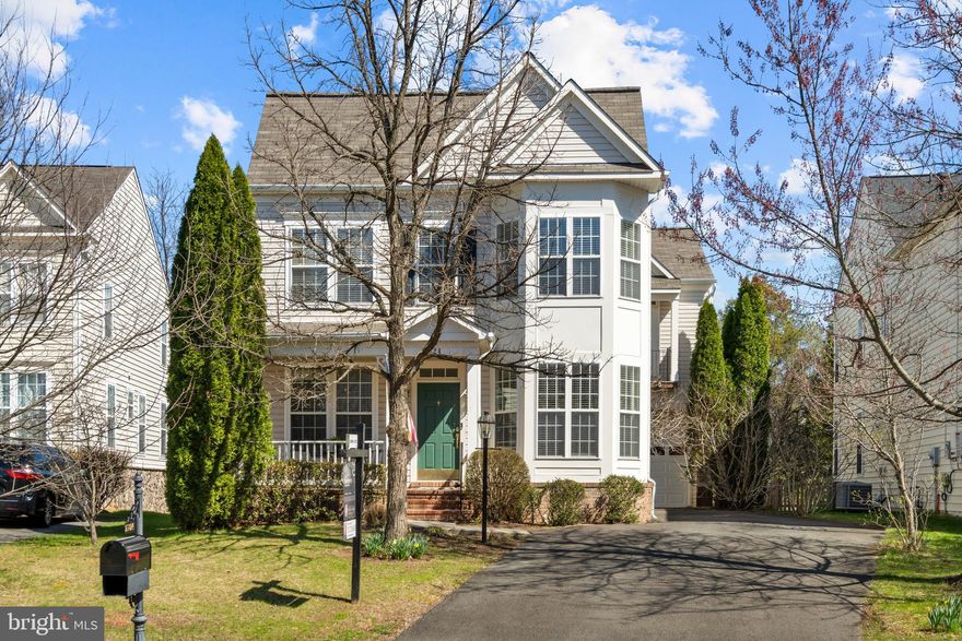 Welcome to this beautifully maintained four-bedroom, 3.5-bath single-family home, ideally situated on a quiet cul-de-sac in the highly sought-after Briarwood school district. Offering the perfect blend of comfort, space, and privacy, this home backs to a serene tree-lined area, creating a peaceful setting for everyday living.
Inside, you’ll find a thoughtfully designed layout featuring four spacious bedrooms and three full baths on the upper level, along with a versatile loft area—perfect for a home office, playroom, or additional lounge space. The main level offers a functional flow ideal for both entertaining and daily life.
The home also features a convenient crawl space, providing ample additional storage. The two-car garage is equipped with a lofted storage area, maximizing space and organization. New Roof 2025, HVAC 2018 & 2019, Water Heater 2019, Sump Pump 2021, Refrigerator & Dishwasher 2022, Washer 2022