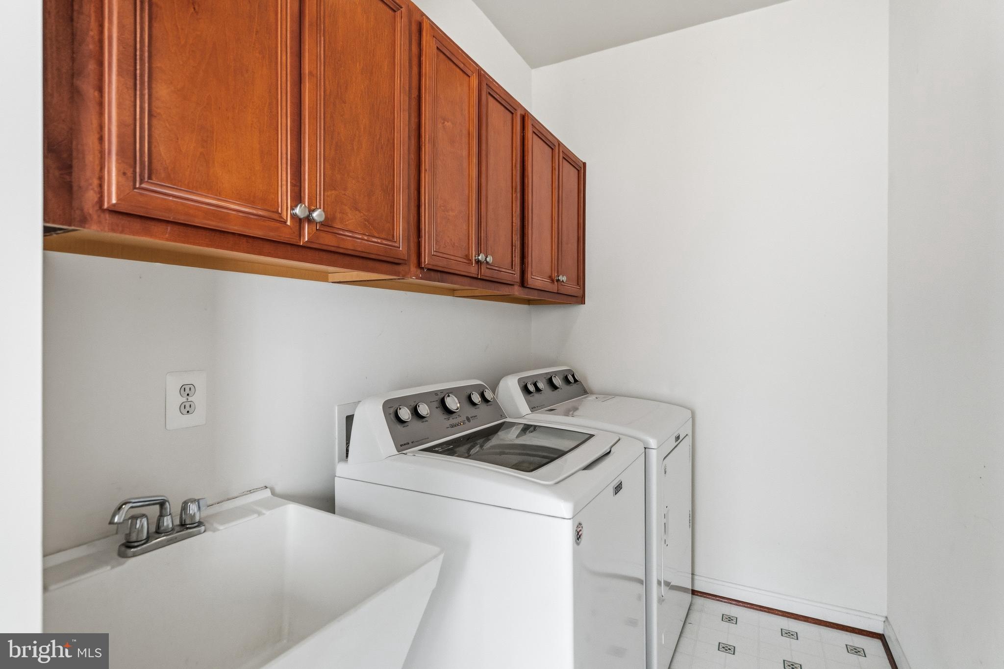 BROADLANDS SOUTH - Residential