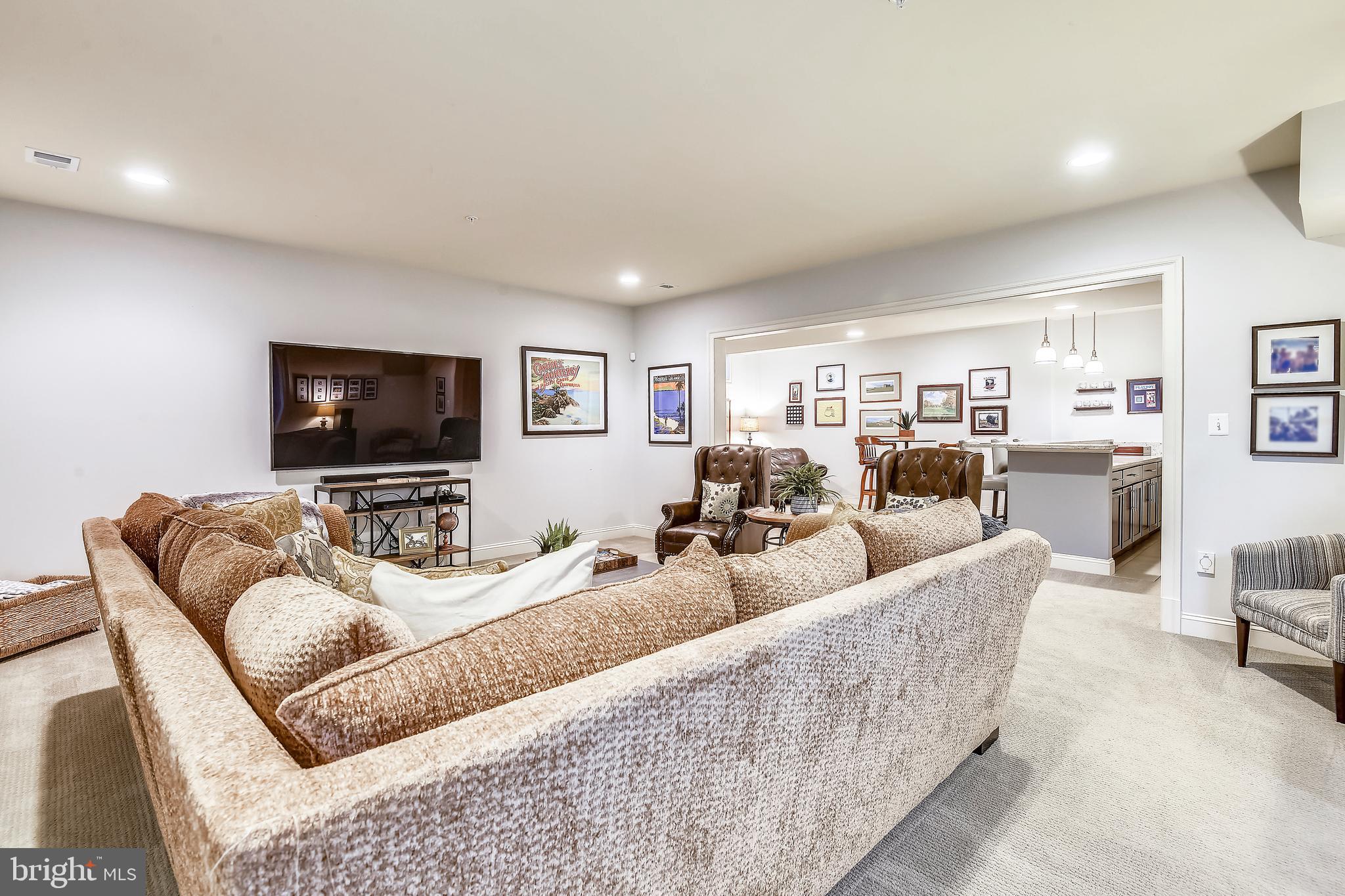 WOODHAVEN - Residential