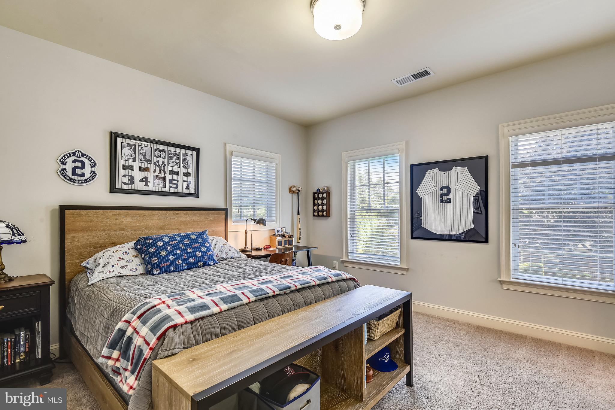 WOODHAVEN - Residential