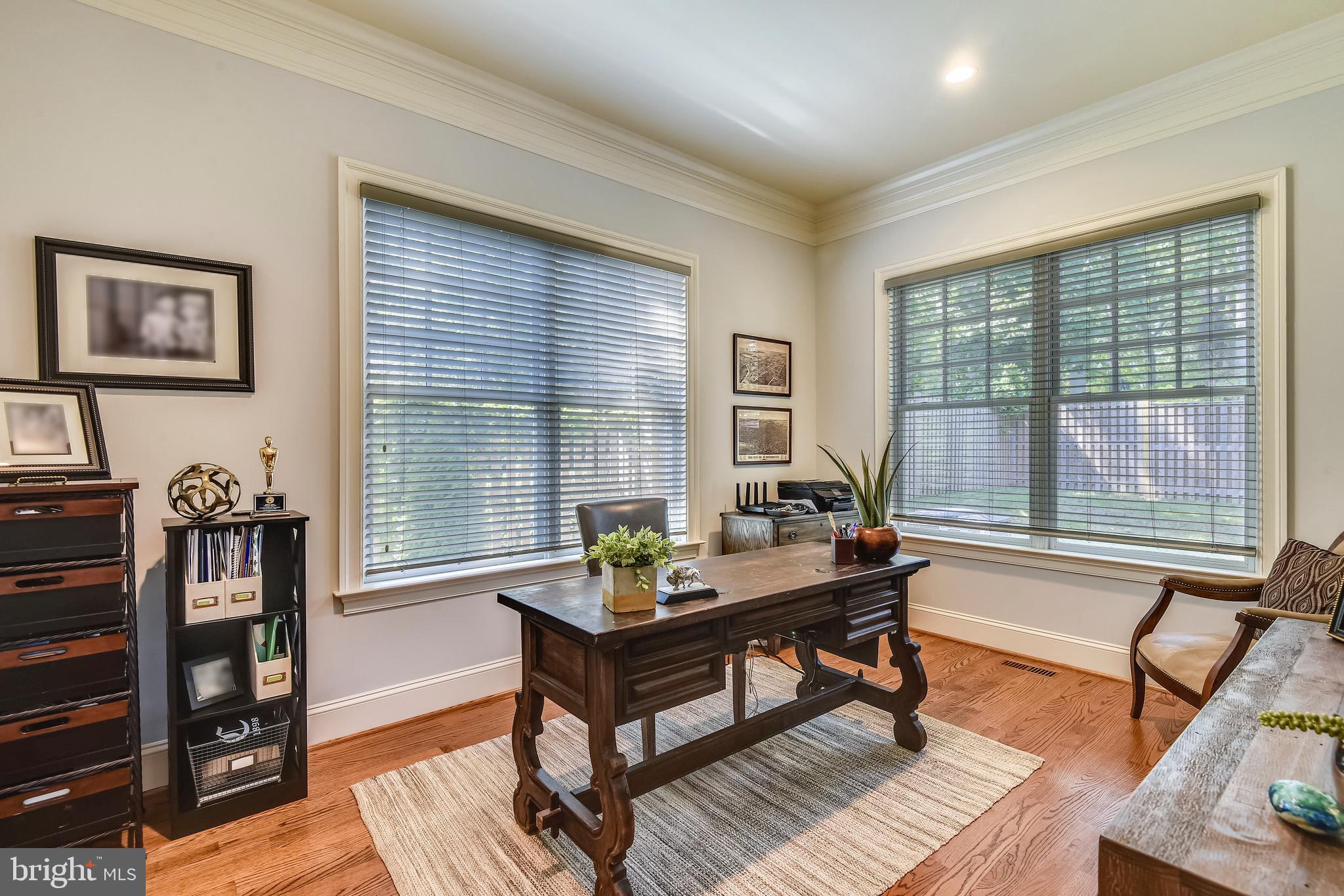 WOODHAVEN - Residential