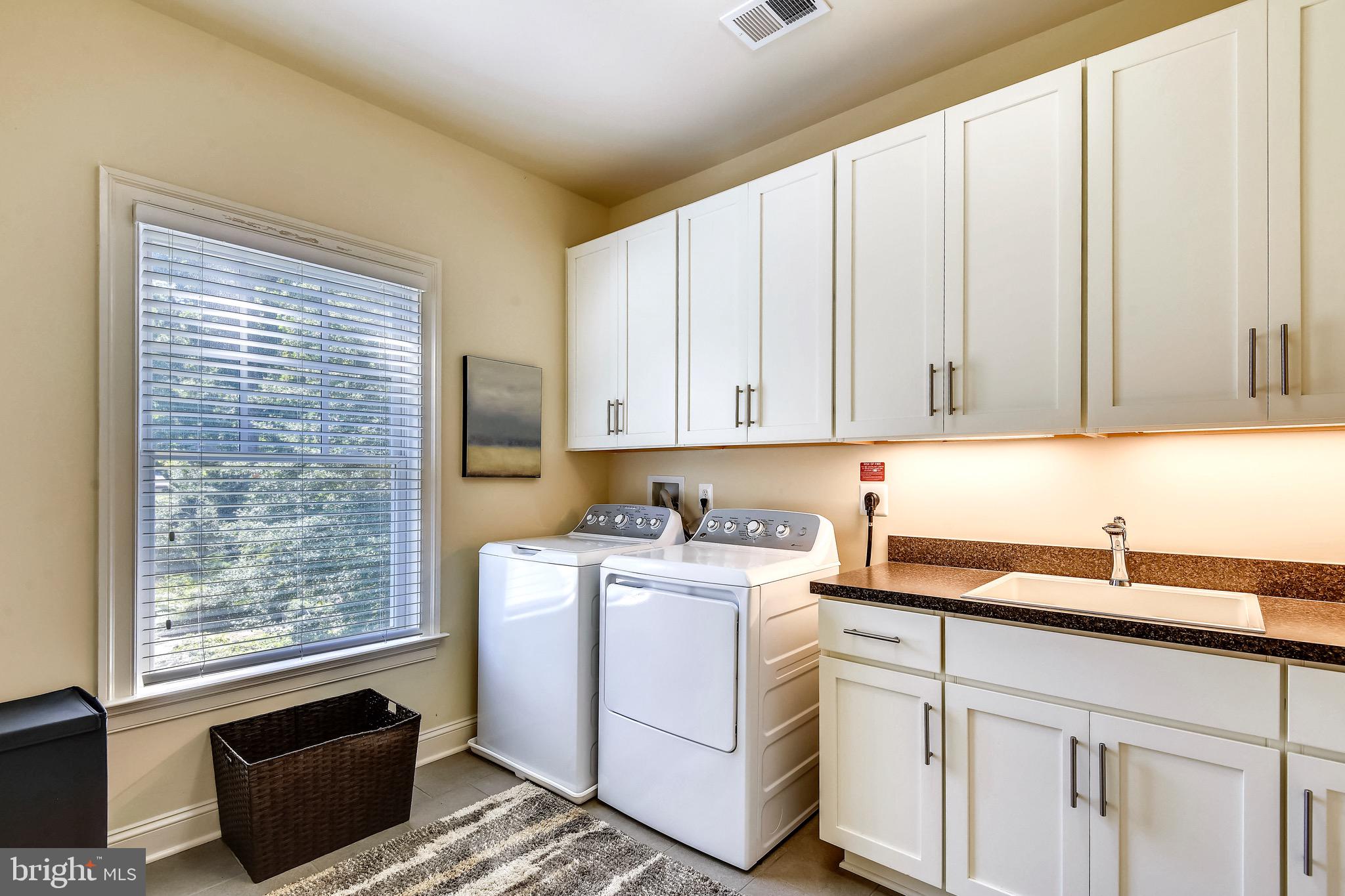 WOODHAVEN - Residential