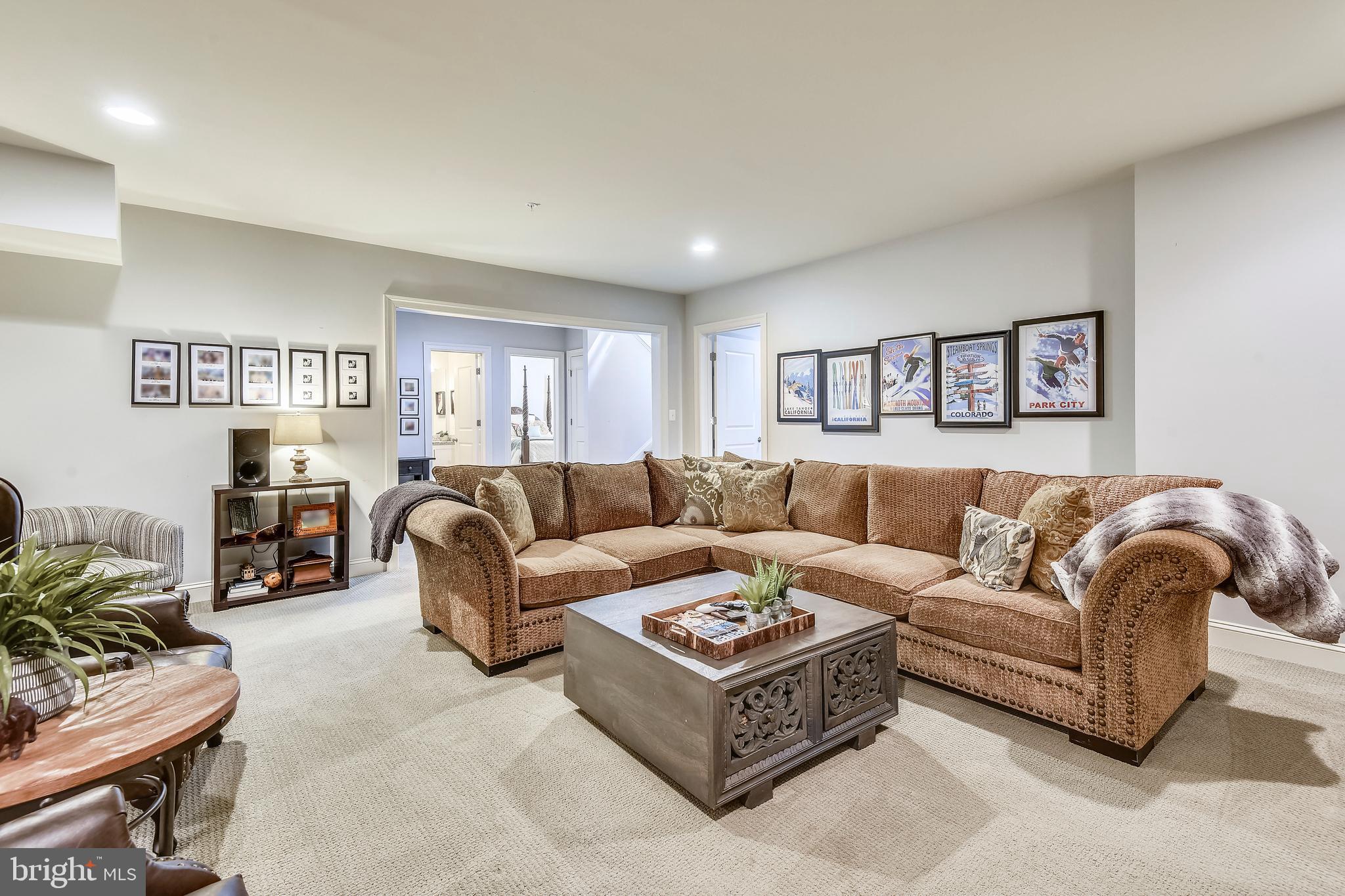 WOODHAVEN - Residential