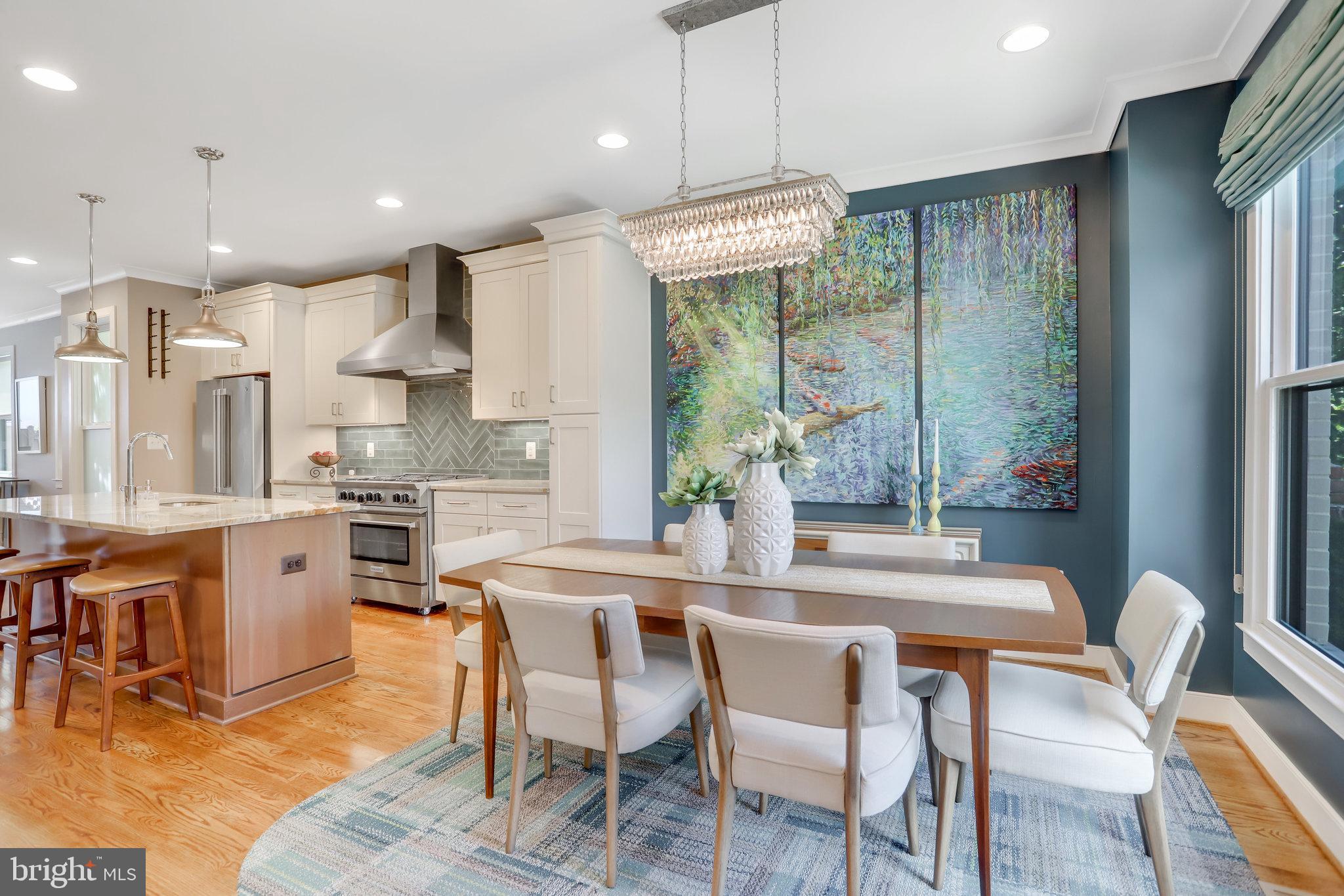 OLD TOWN ALEXANDRIA - Residential