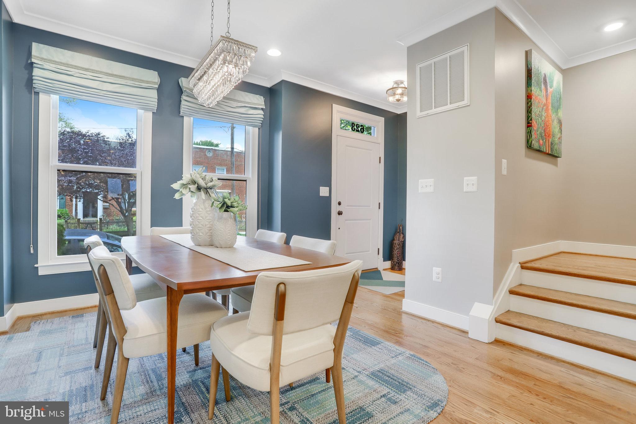 OLD TOWN ALEXANDRIA - Residential