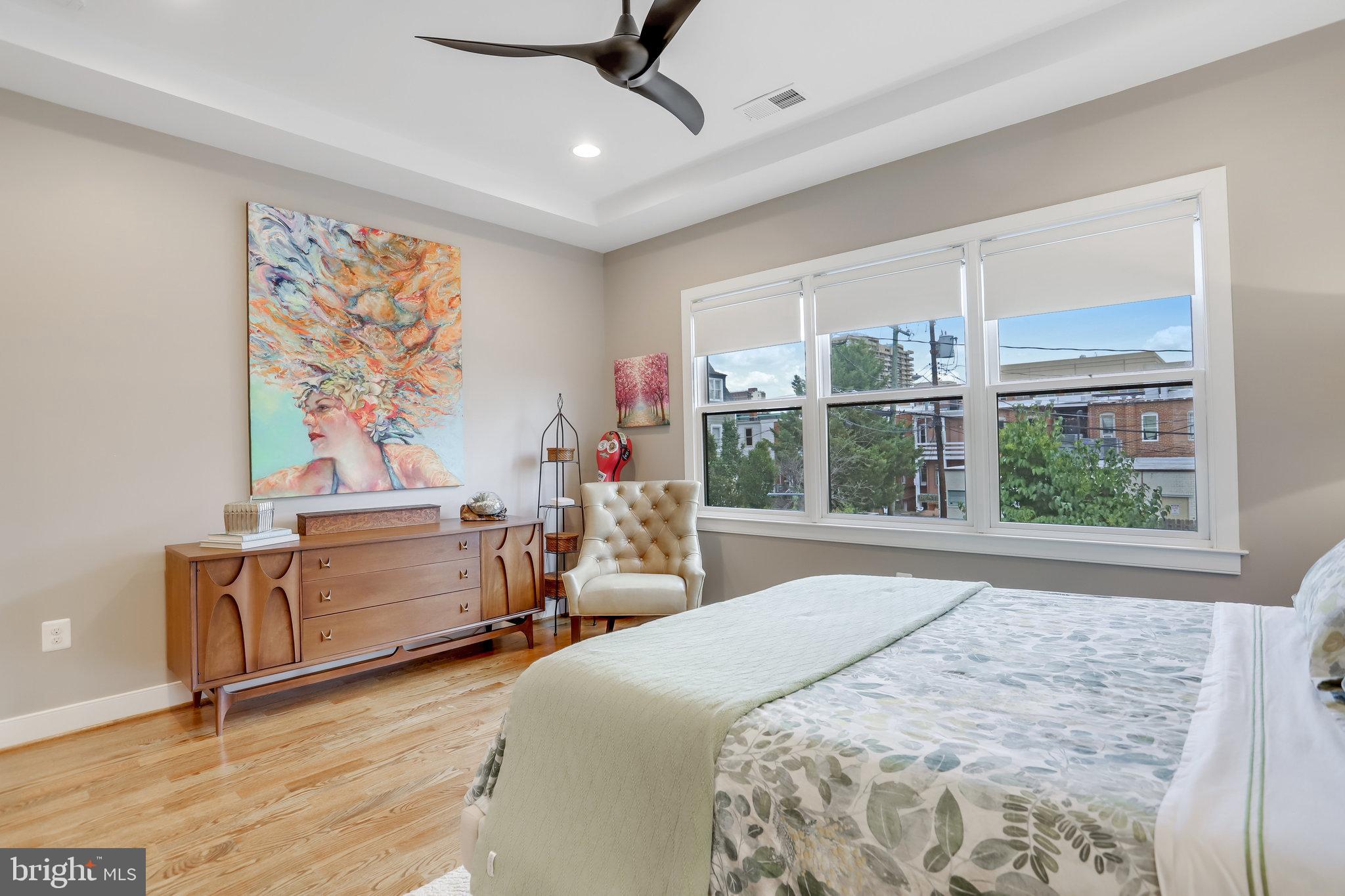 OLD TOWN ALEXANDRIA - Residential