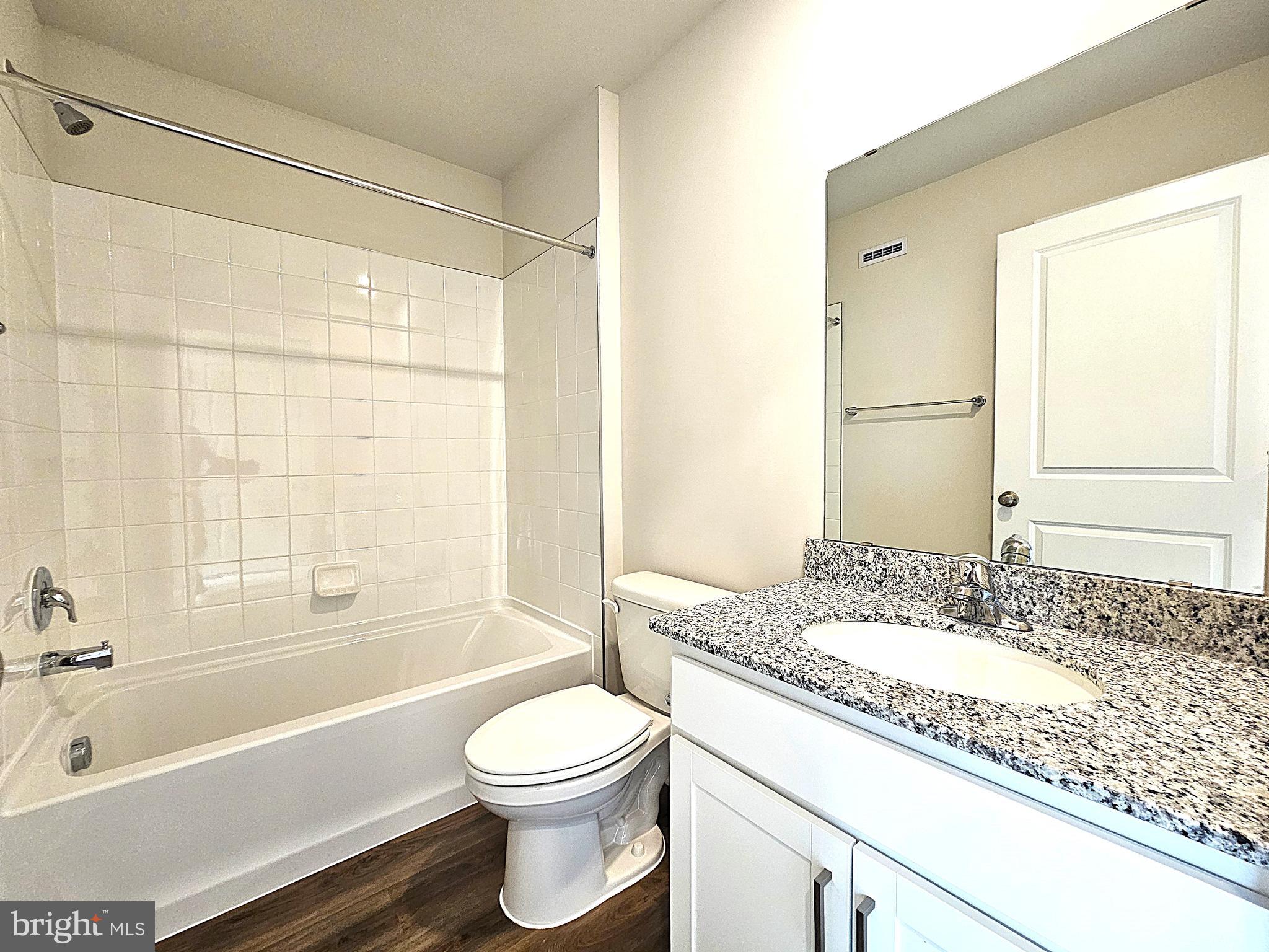 RETREAT AT WINDING CREEK - Residential Lease