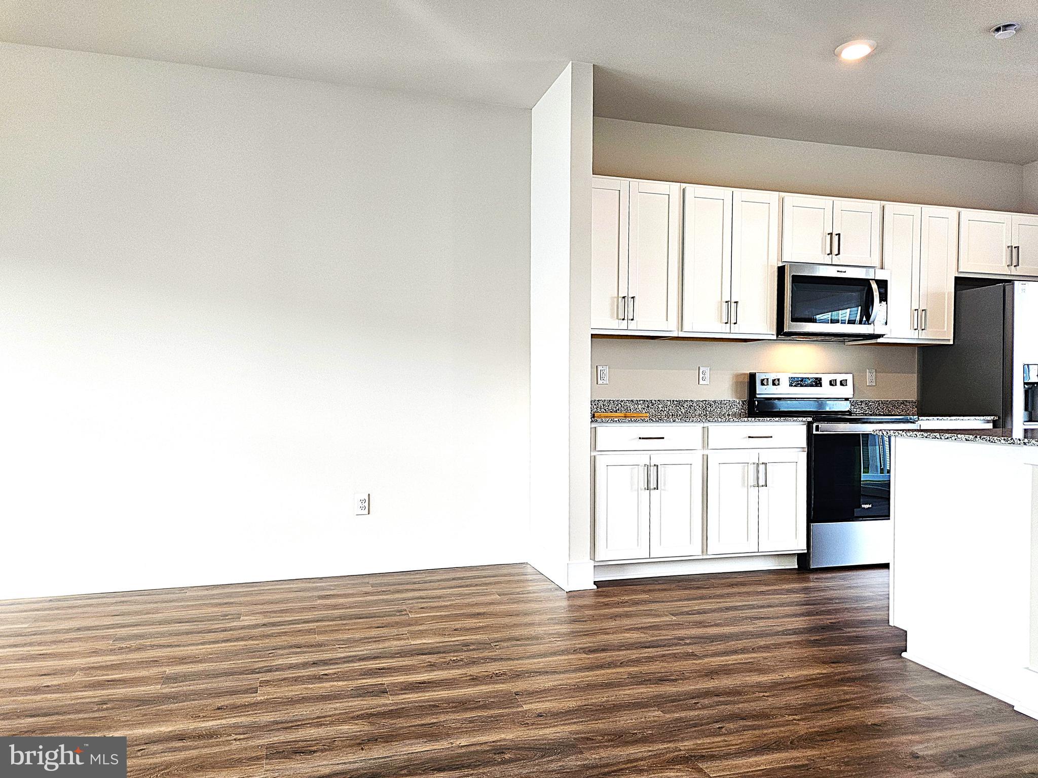 RETREAT AT WINDING CREEK - Residential Lease