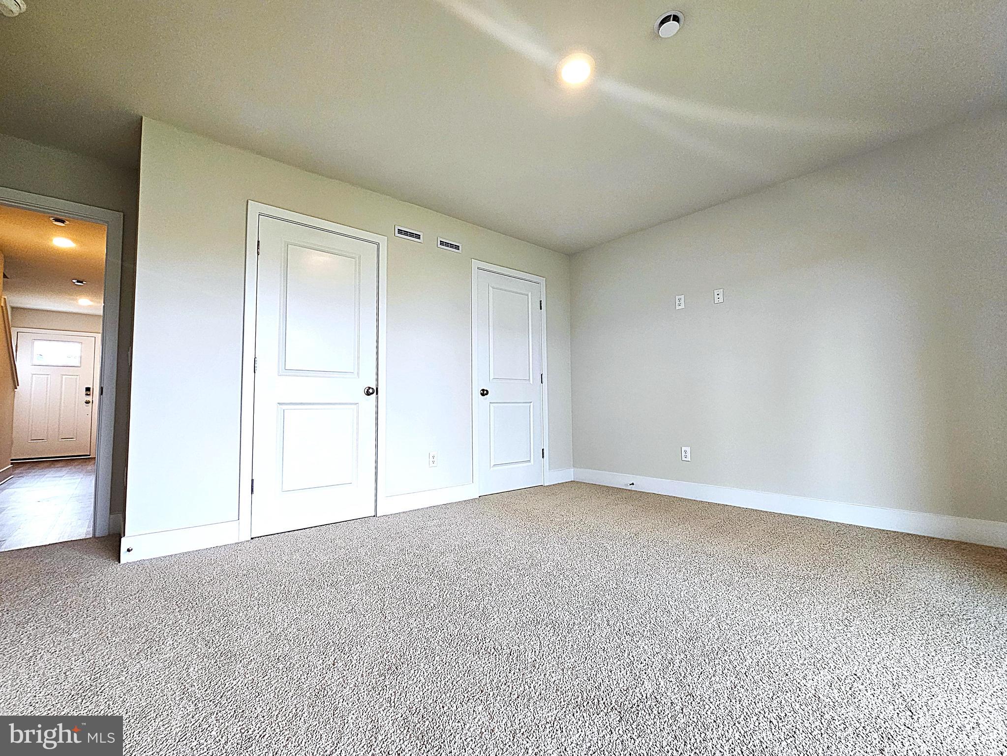 RETREAT AT WINDING CREEK - Residential Lease