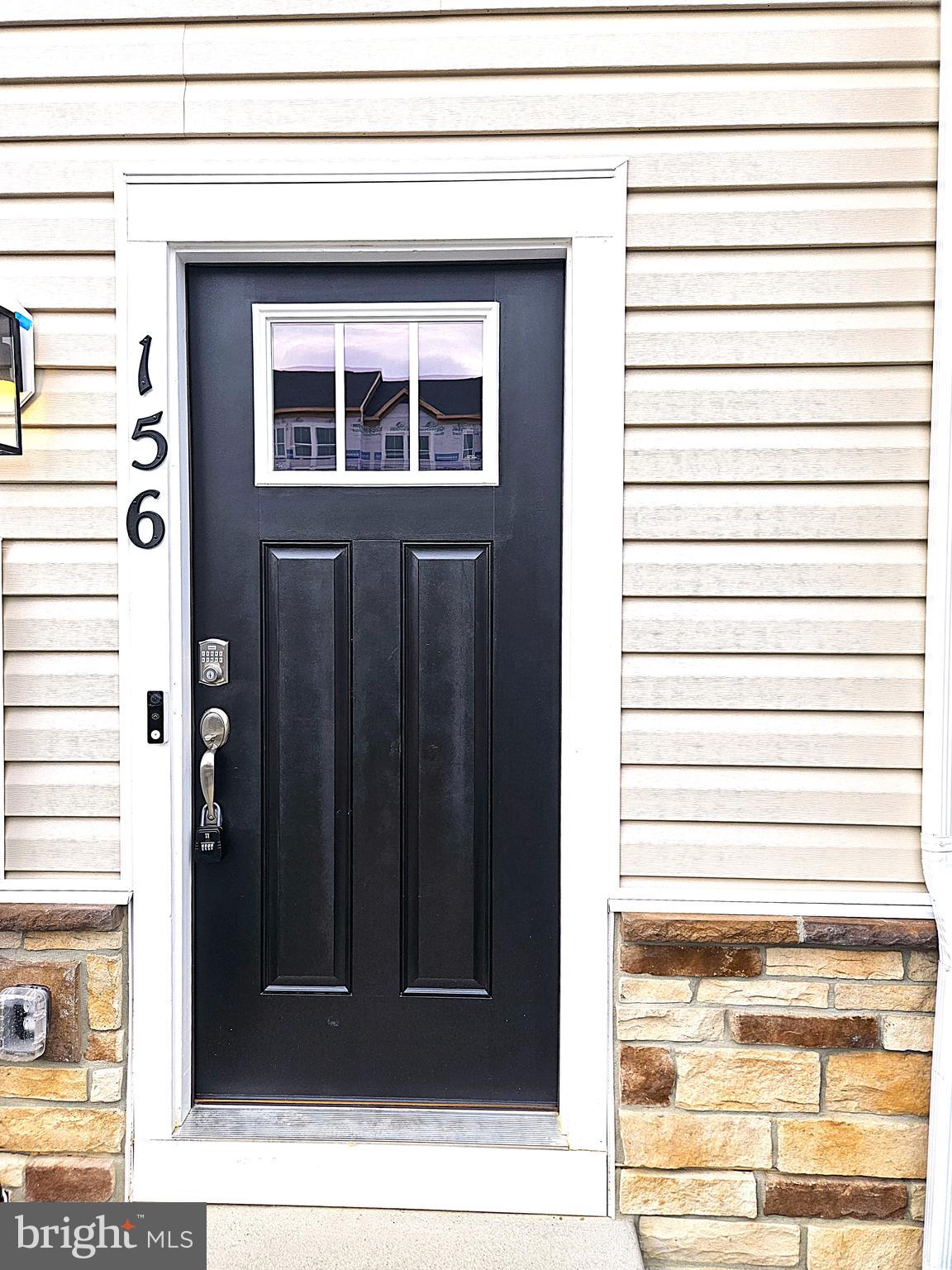 RETREAT AT WINDING CREEK - Residential Lease