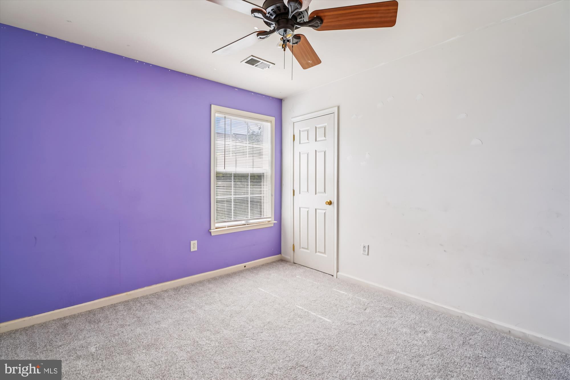 RIVERSIDE VILLAGES - Residential