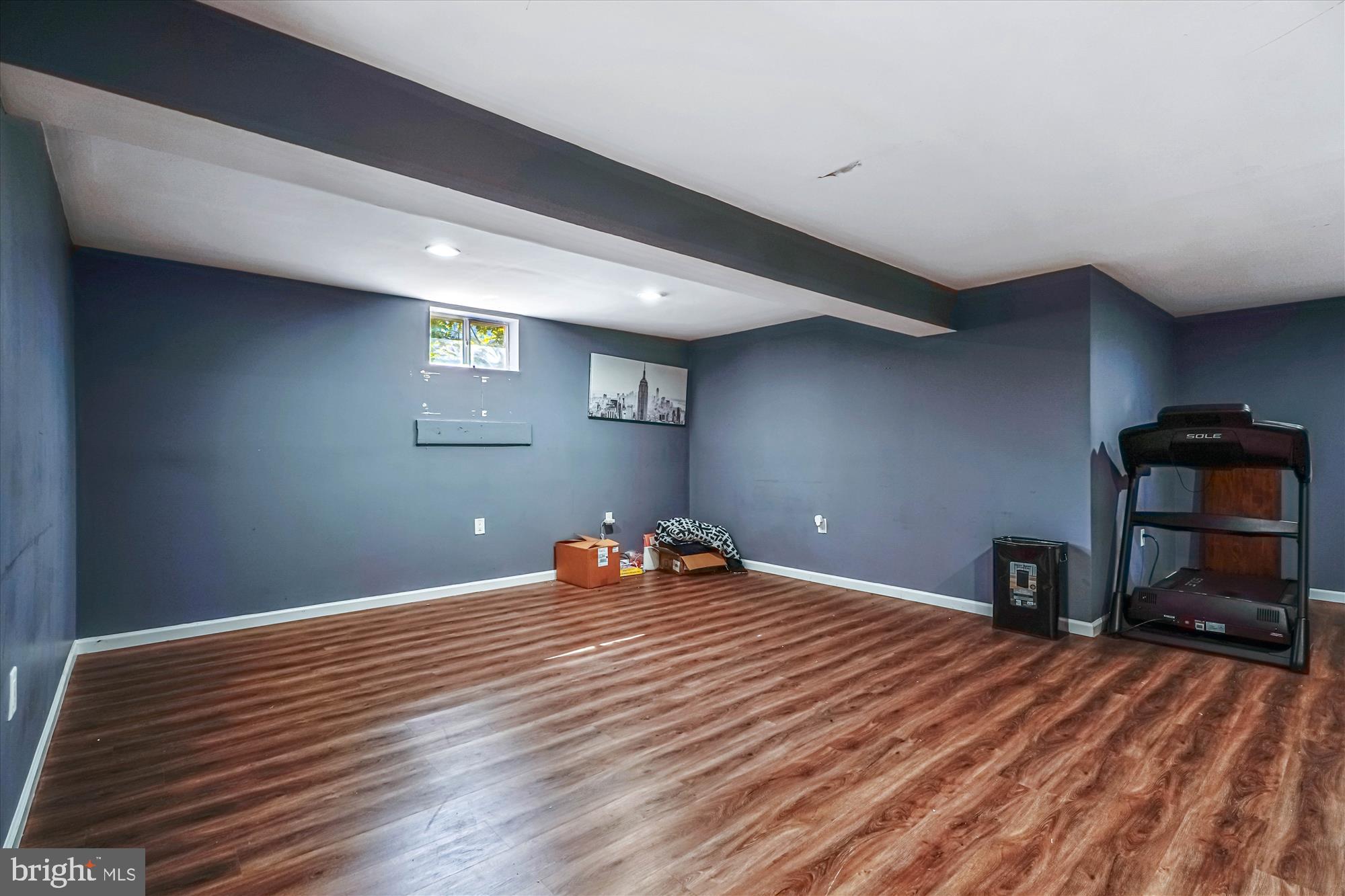 RIVERSIDE VILLAGES - Residential