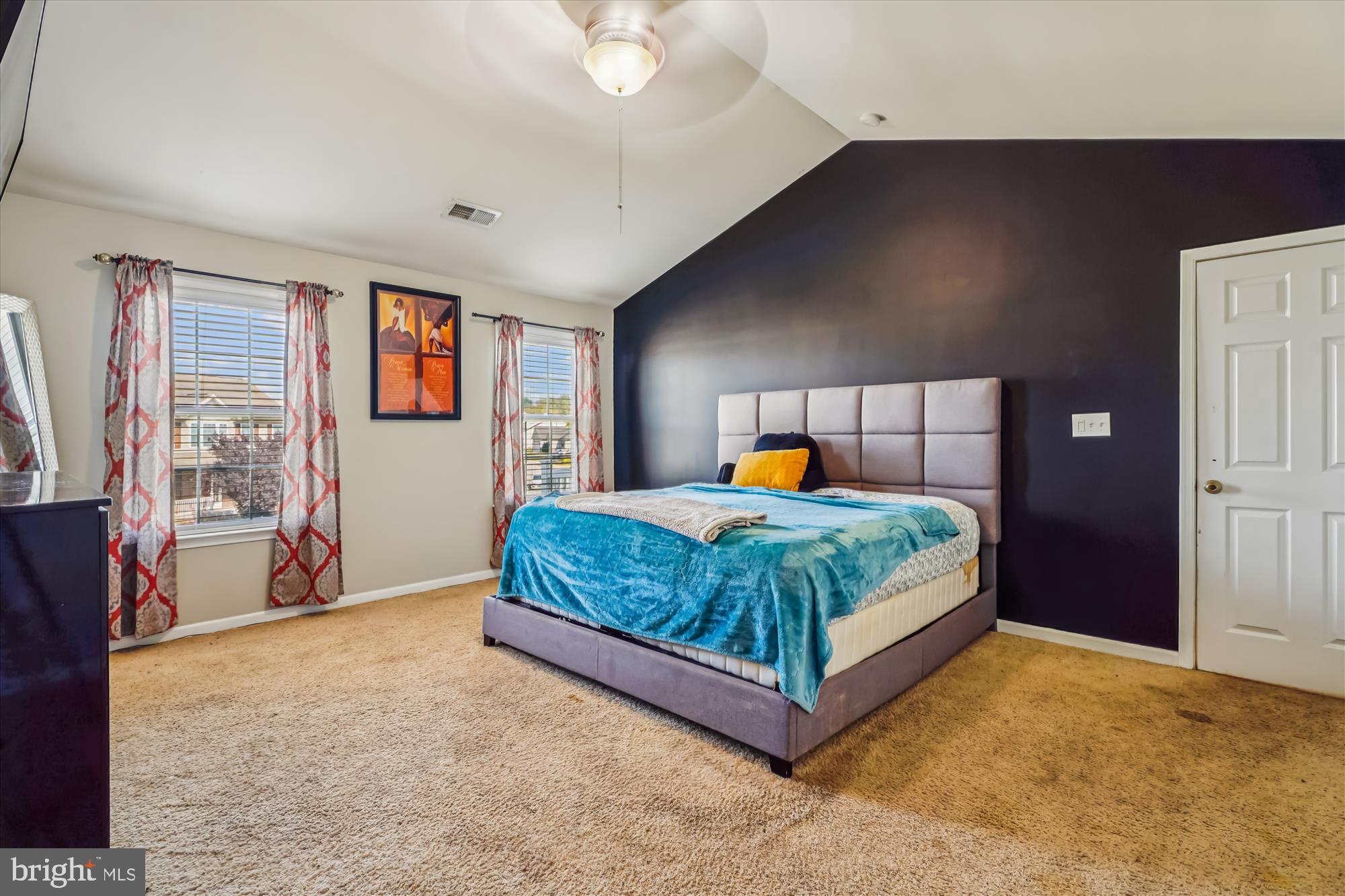 RIVERSIDE VILLAGES - Residential