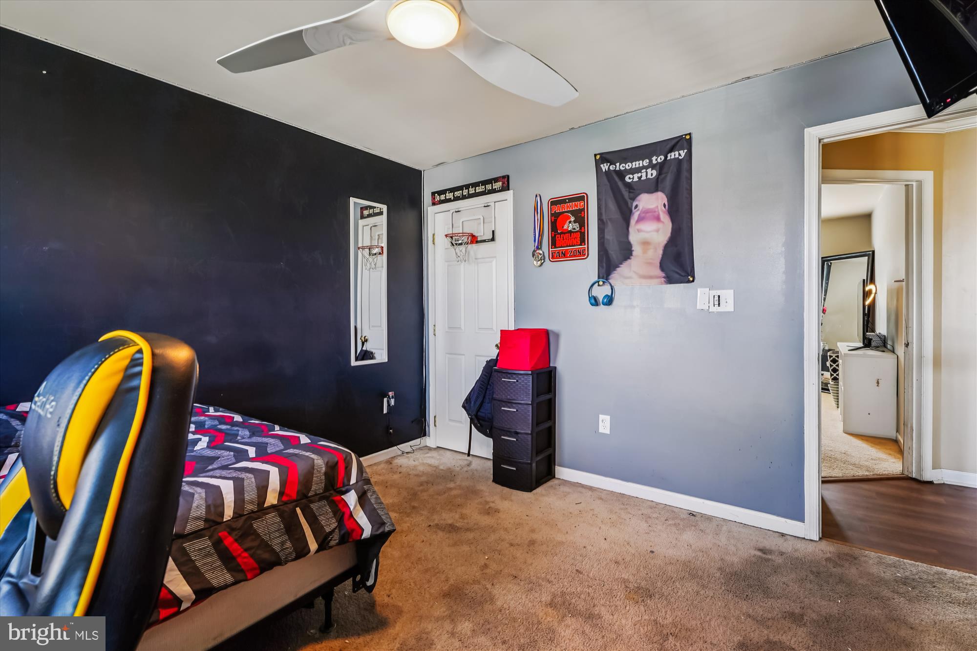 RIVERSIDE VILLAGES - Residential