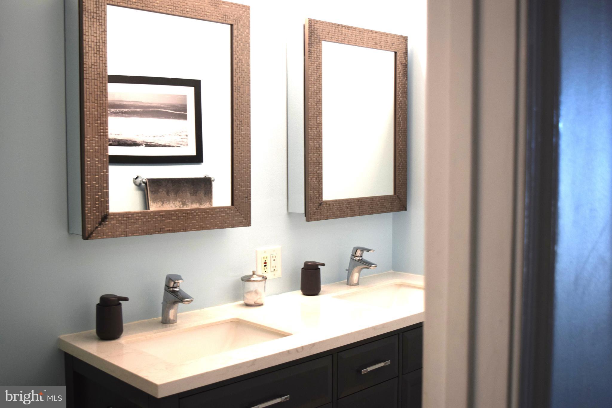 CAINE HARBOR MILE - Residential