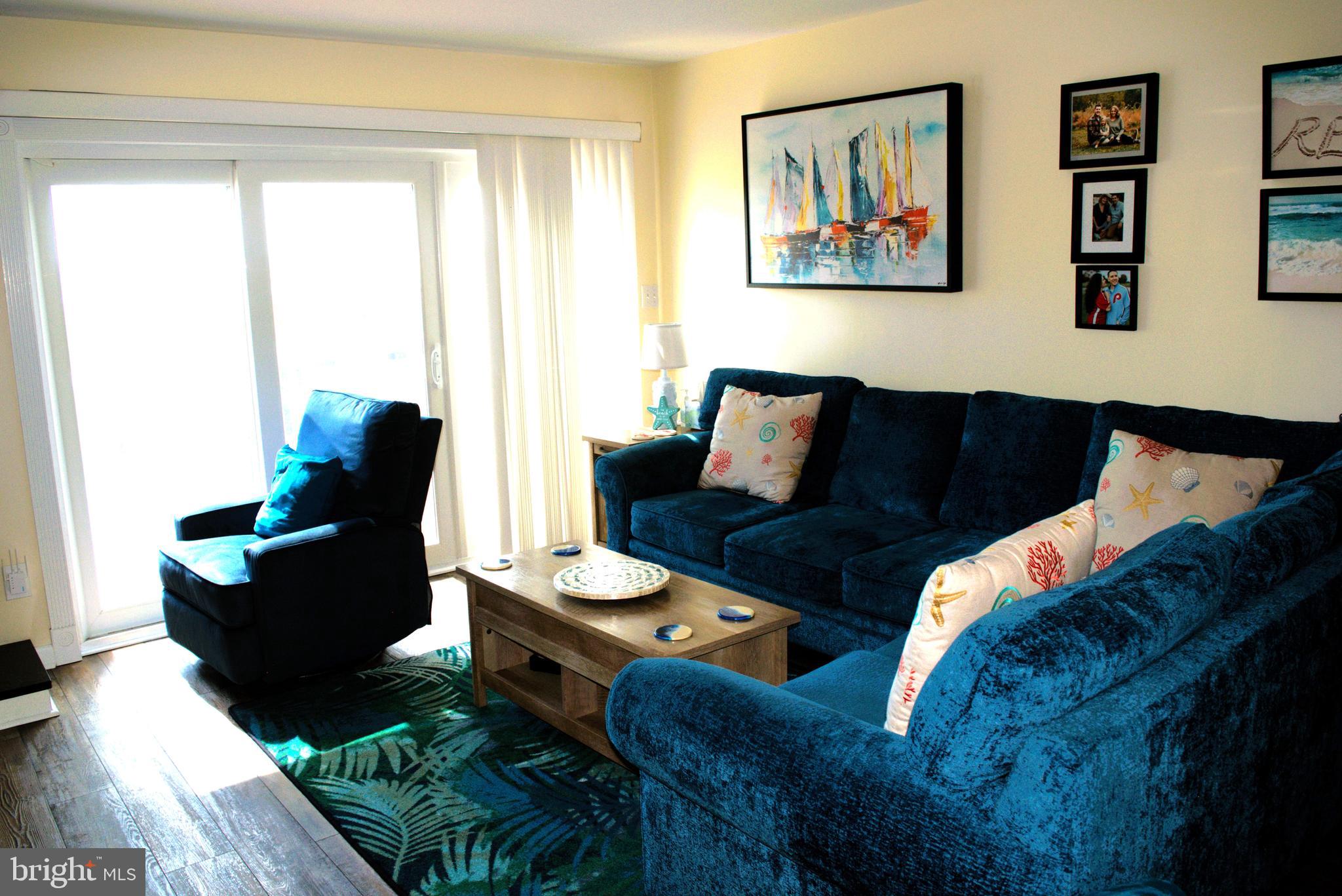 CAINE HARBOR MILE - Residential