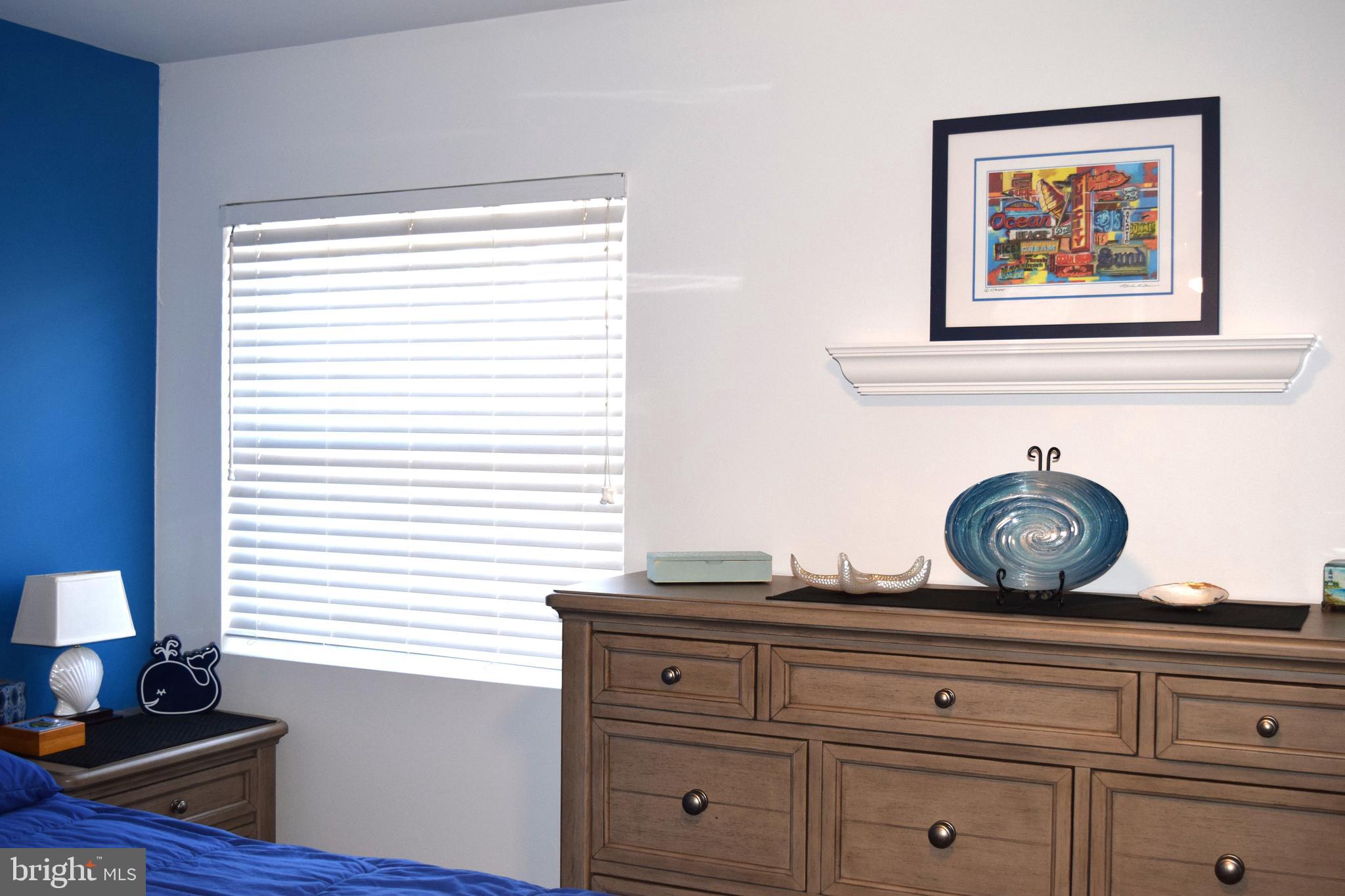 CAINE HARBOR MILE - Residential