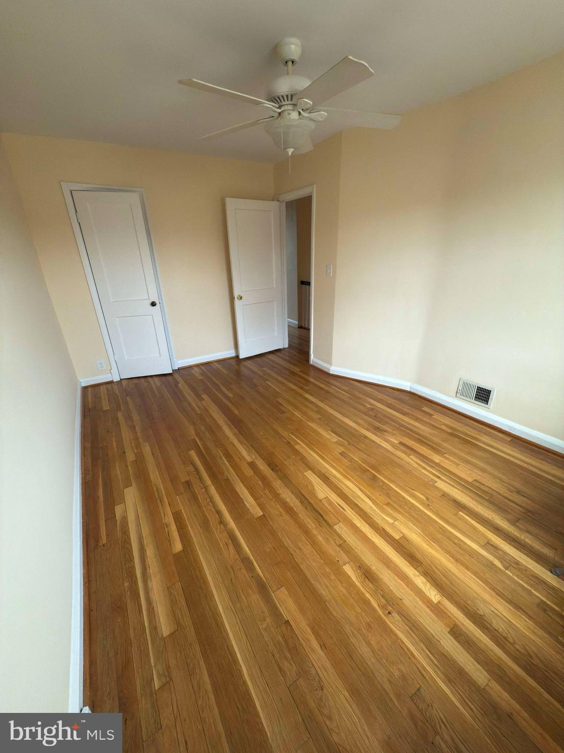 GAYLORD MANOR - Residential Lease